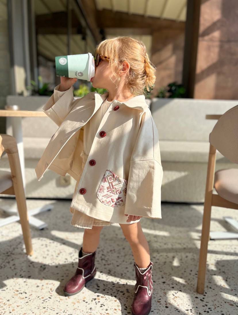 Jakar Cep Simli Krem Gabardin Ceket