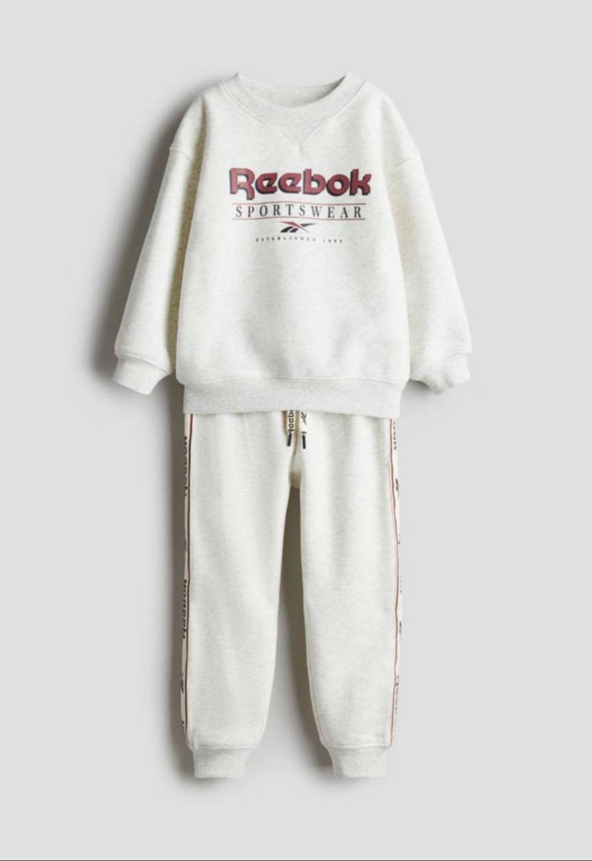 Gri Reebok Eşofman Takımı