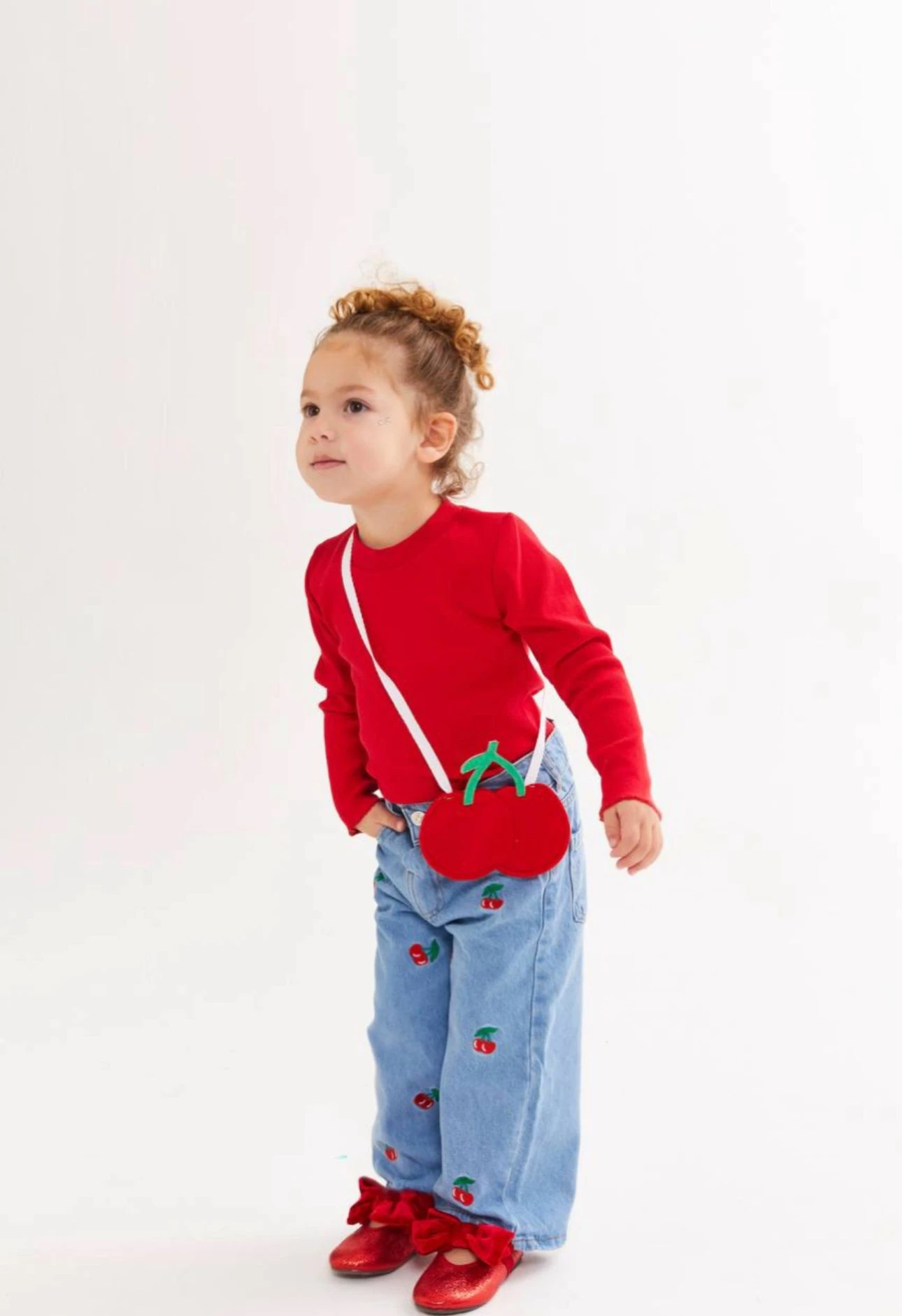 Kiraz İşlemeli Denim - Sweat Takım (Çantalı)