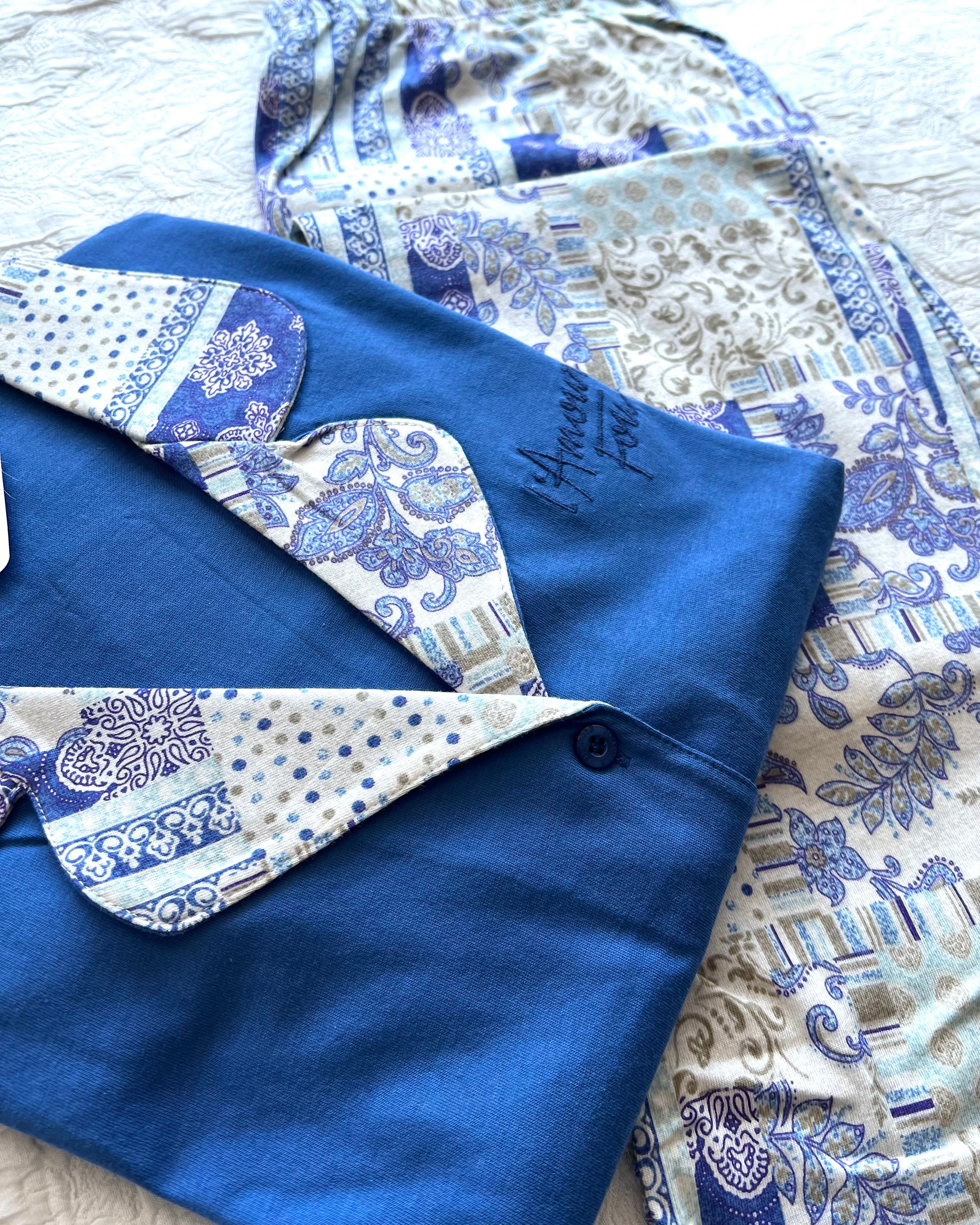 Yaka ve Pantolon Desenli Mavi Pijama Takımı