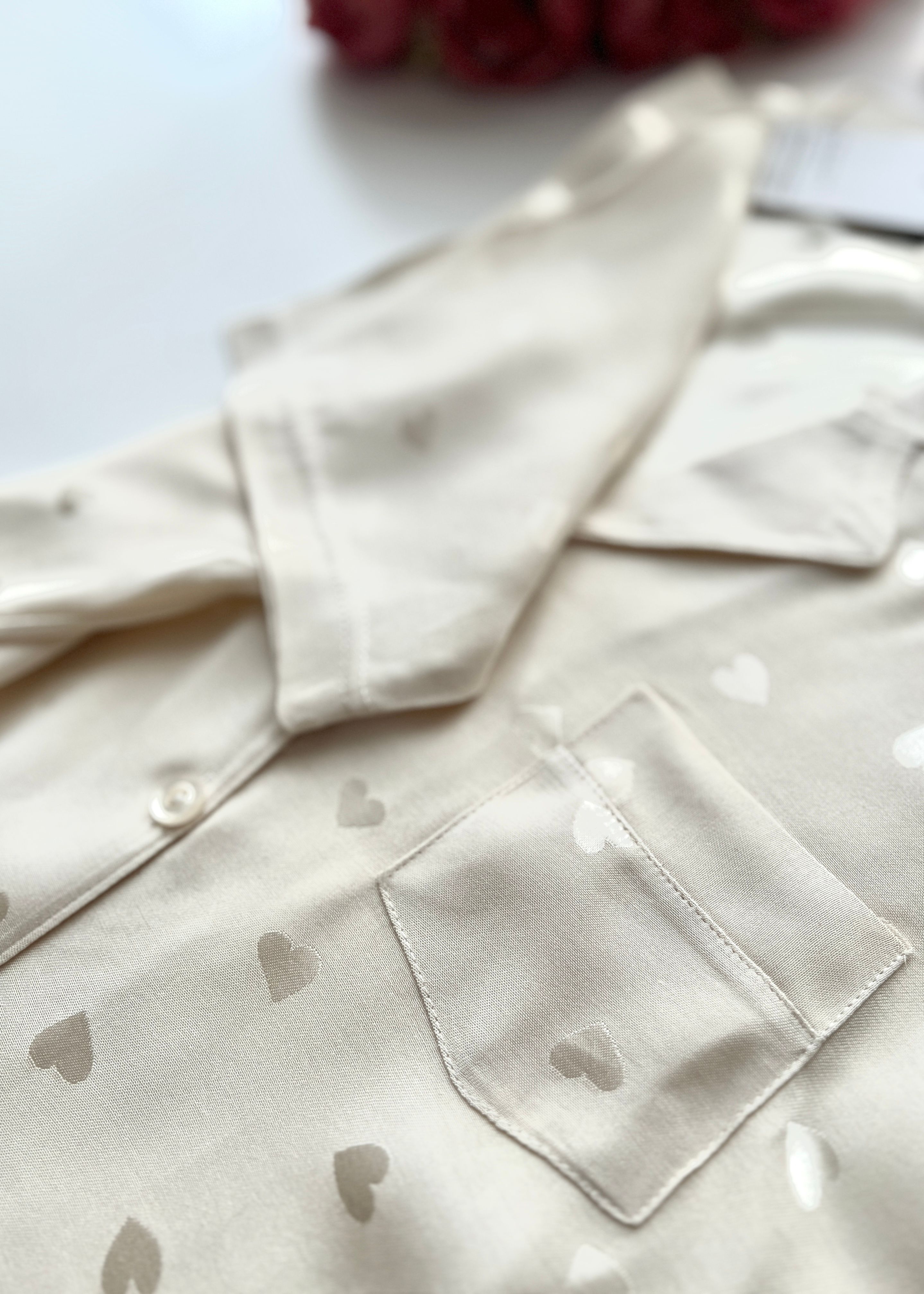 Kalpli Açık Krem Pamuk Saten Kısa Kollu Pijama Takımı