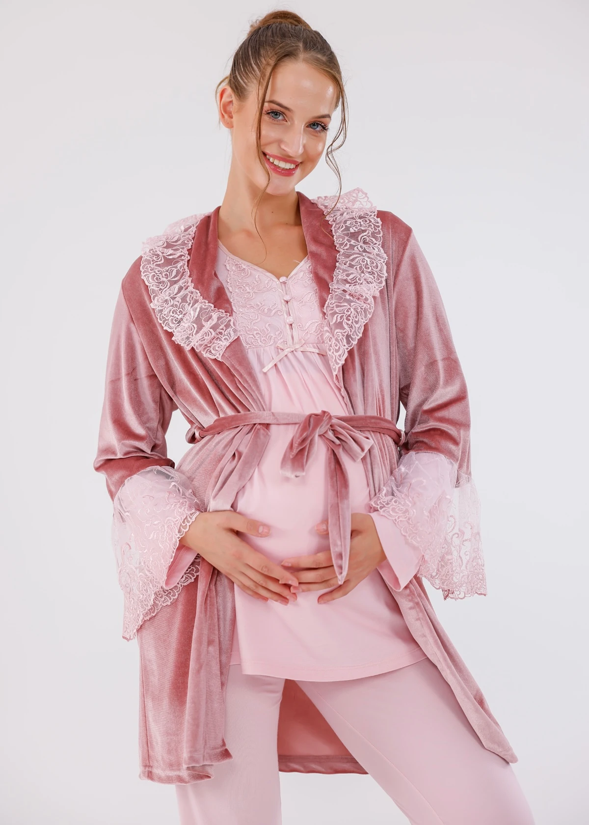 Pembe Güpür Detaylı Tasarım Sabahlıklı Hamile Lohusa Pijama Takımı
