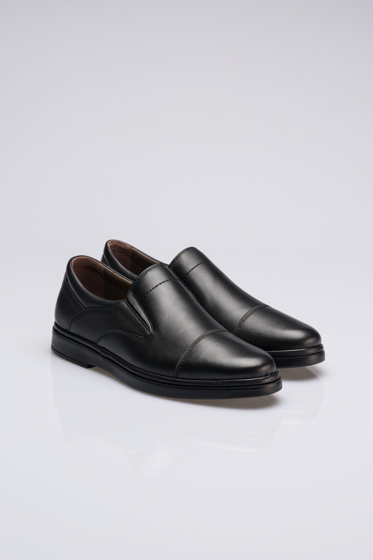 Siyah Ortopedik Taban Çizgi Detaylı İç Dış Hakiki Deri Klasik Erkek Ayakkabı