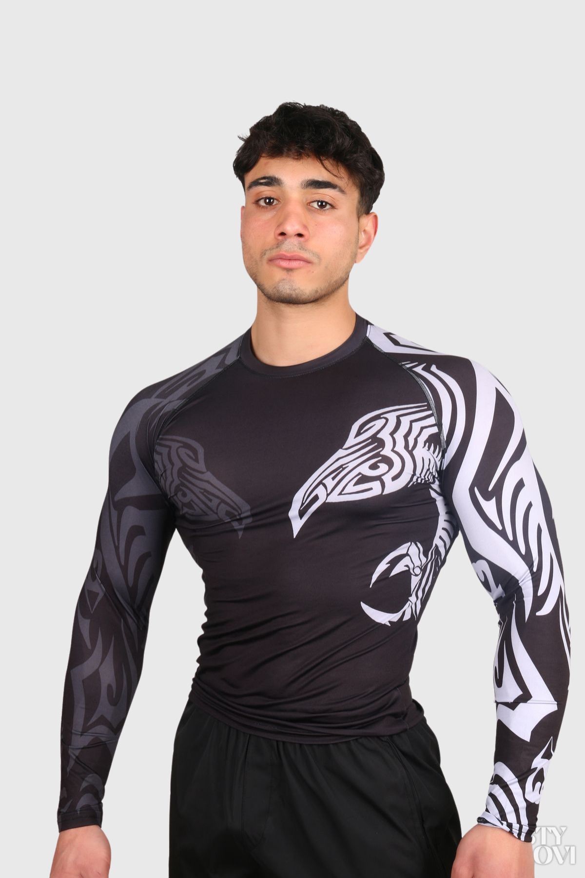 Uzun Kollu Premium Compression Kol Detaylı Özel Kumaş Erkek Spor Antrenman Tişörtü Siyah Tshirt