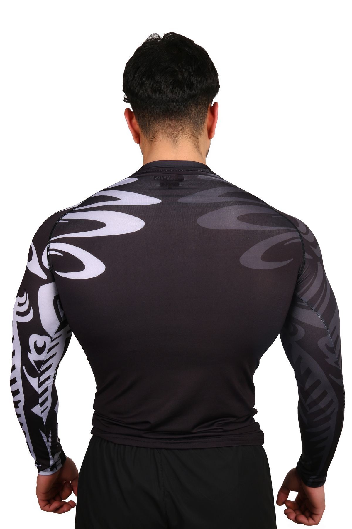 Uzun Kollu Premium Compression Kol Detaylı Özel Kumaş Erkek Spor Antrenman Tişörtü Siyah Tshirt