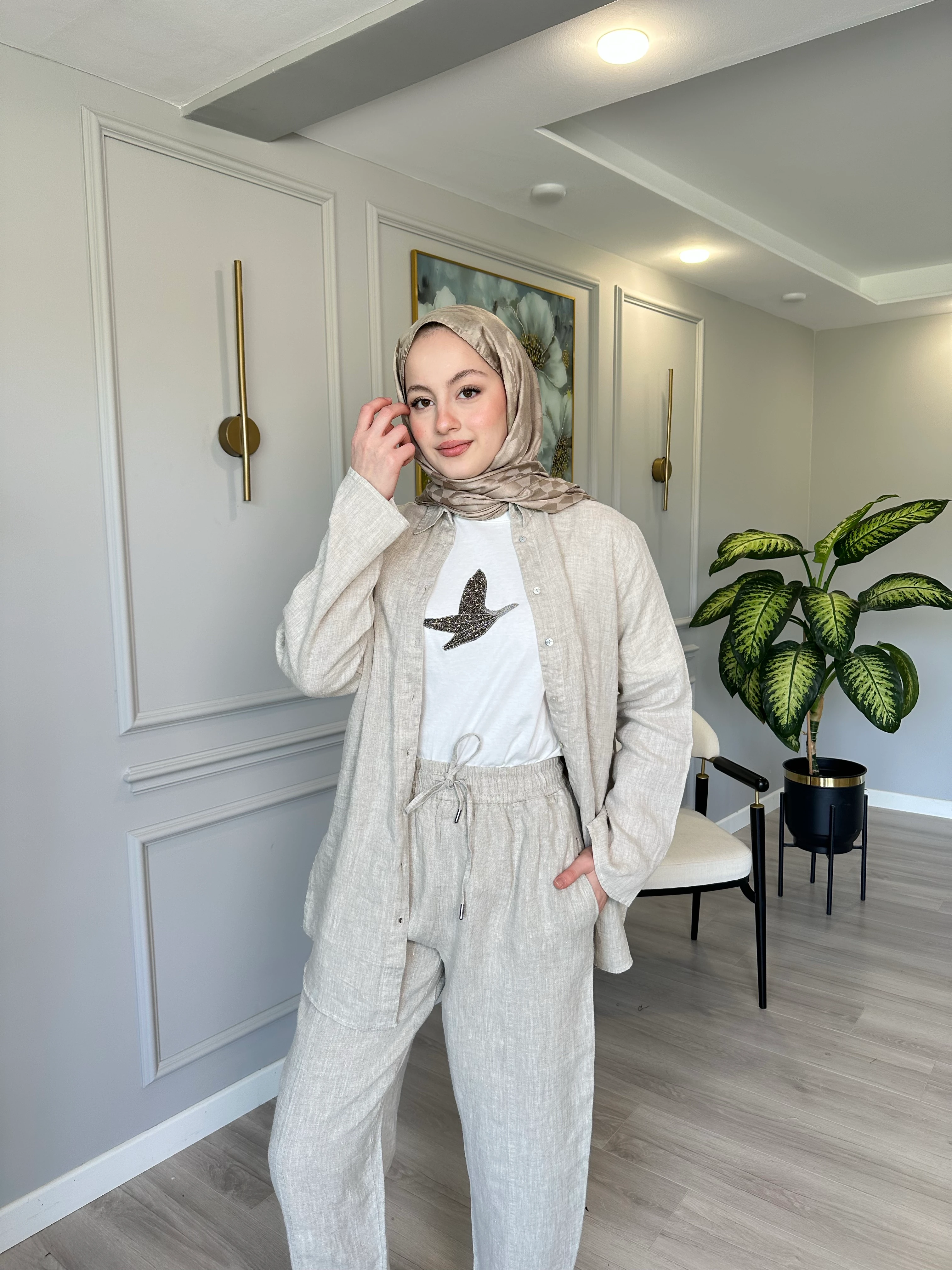 Saf Keten Bej Gömlek