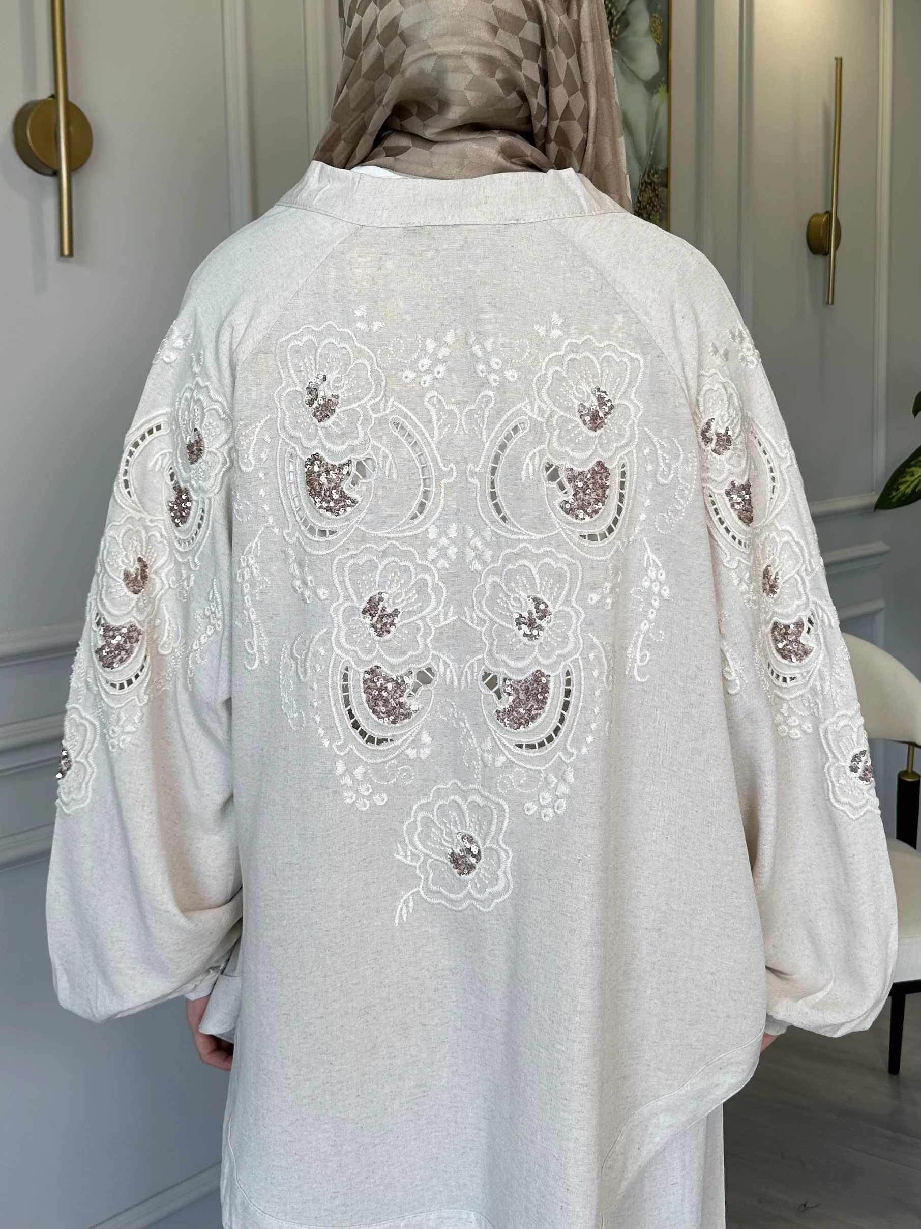 Keten Payet İşlemeli Kimono – Sırtı ve Kolları İşlemeli