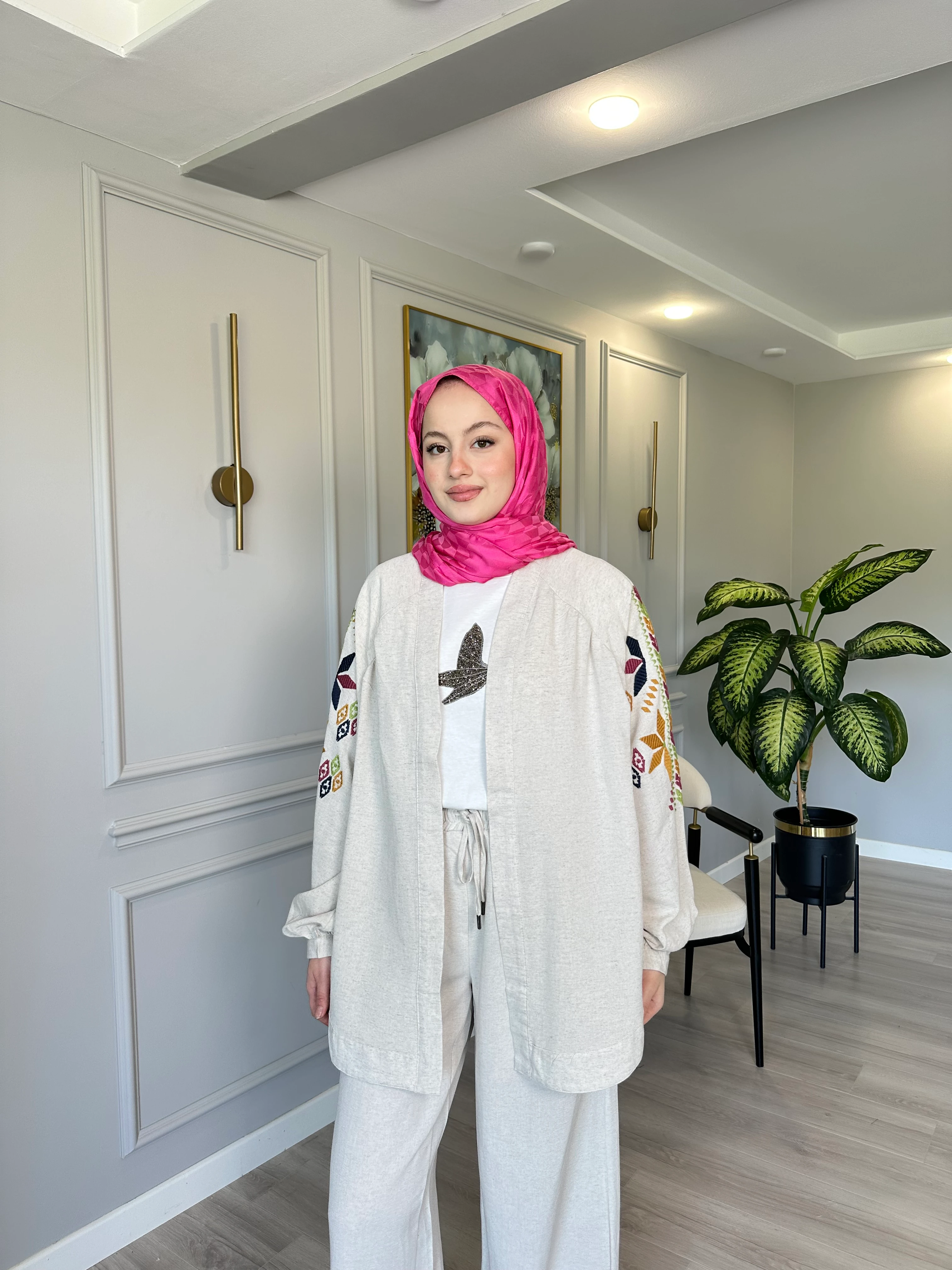 Keten Nakış İşlemeli Kimono – Sırtı ve Kolları İşlemeli