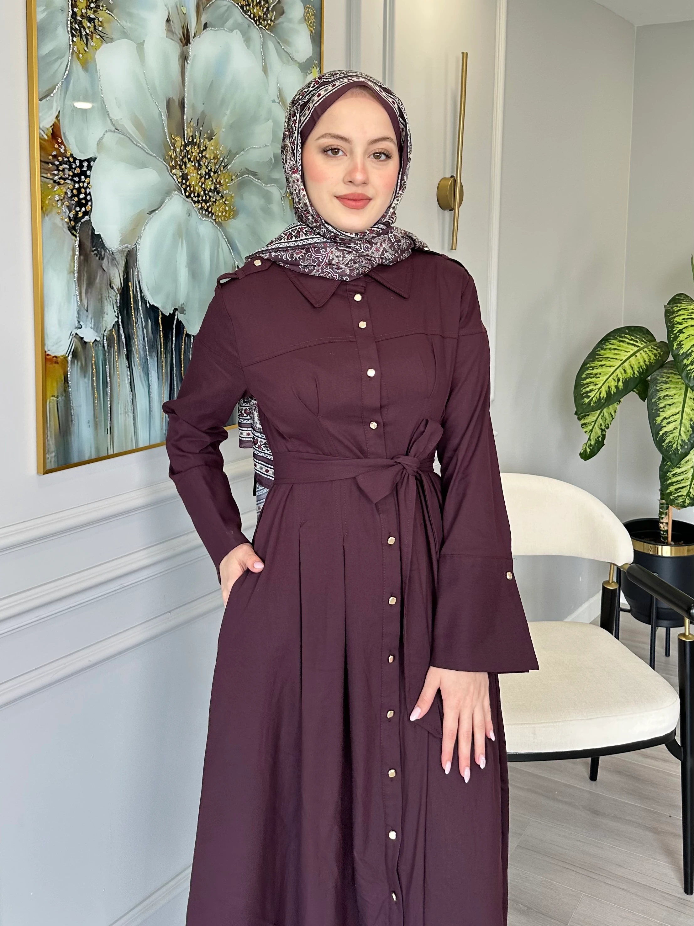 Esnek Pamuk Keten Apoletli Gold Düğmeli Kemerli Elbise