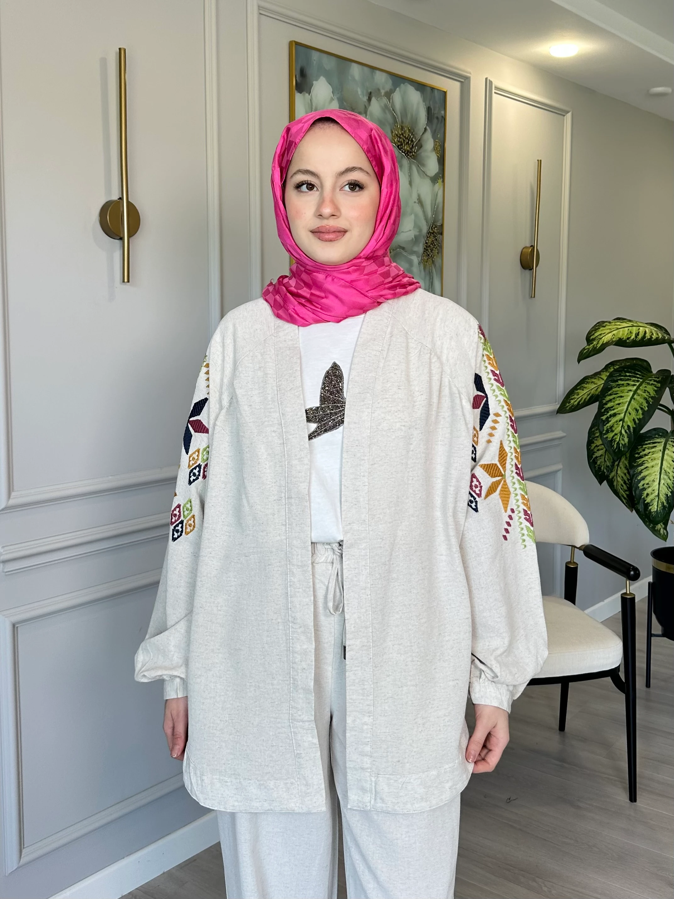 Keten Nakış İşlemeli Kimono – Sırtı ve Kolları İşlemeli