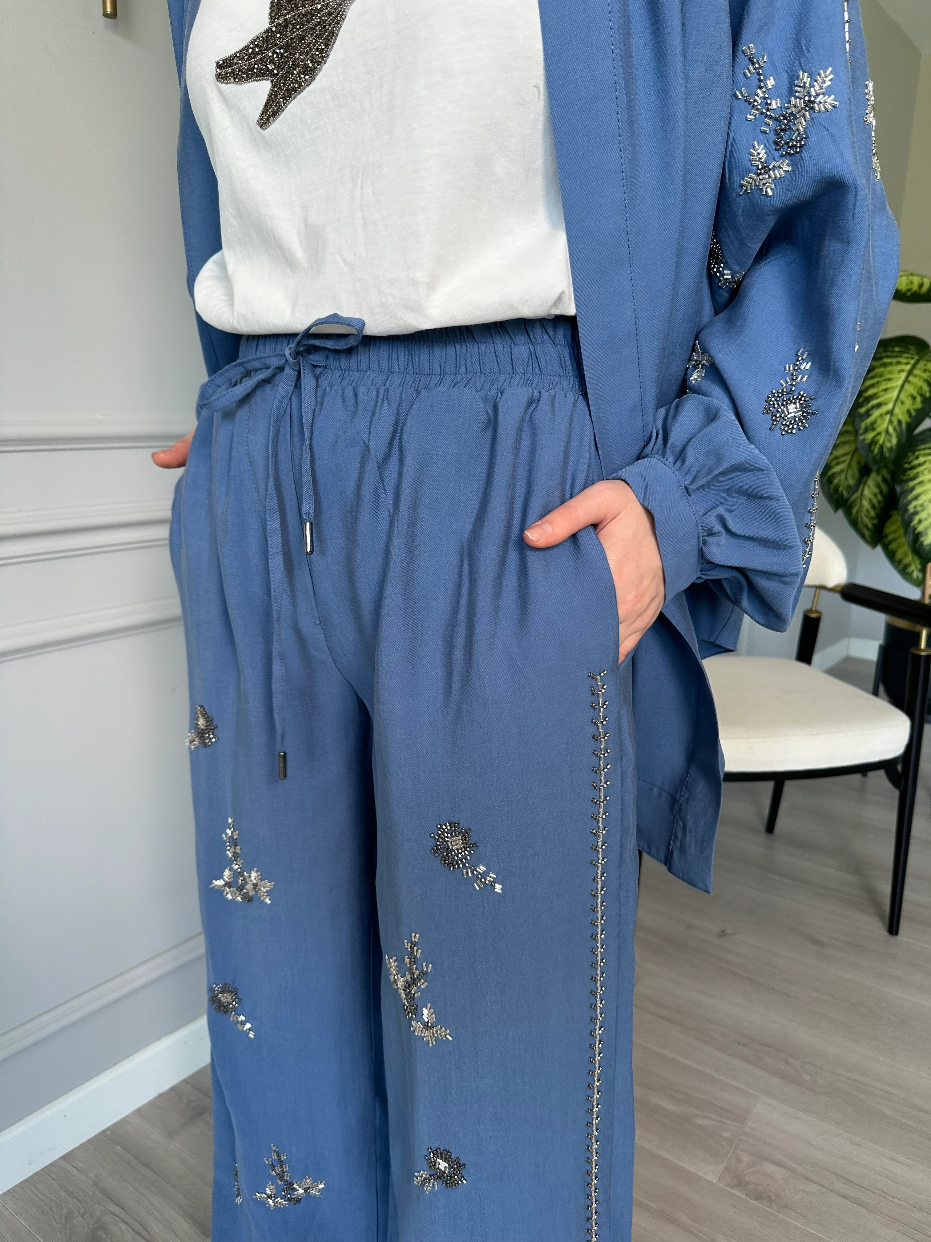 Taşlı Tensel Kumaş Gömlek ve Pantolon İkili Set