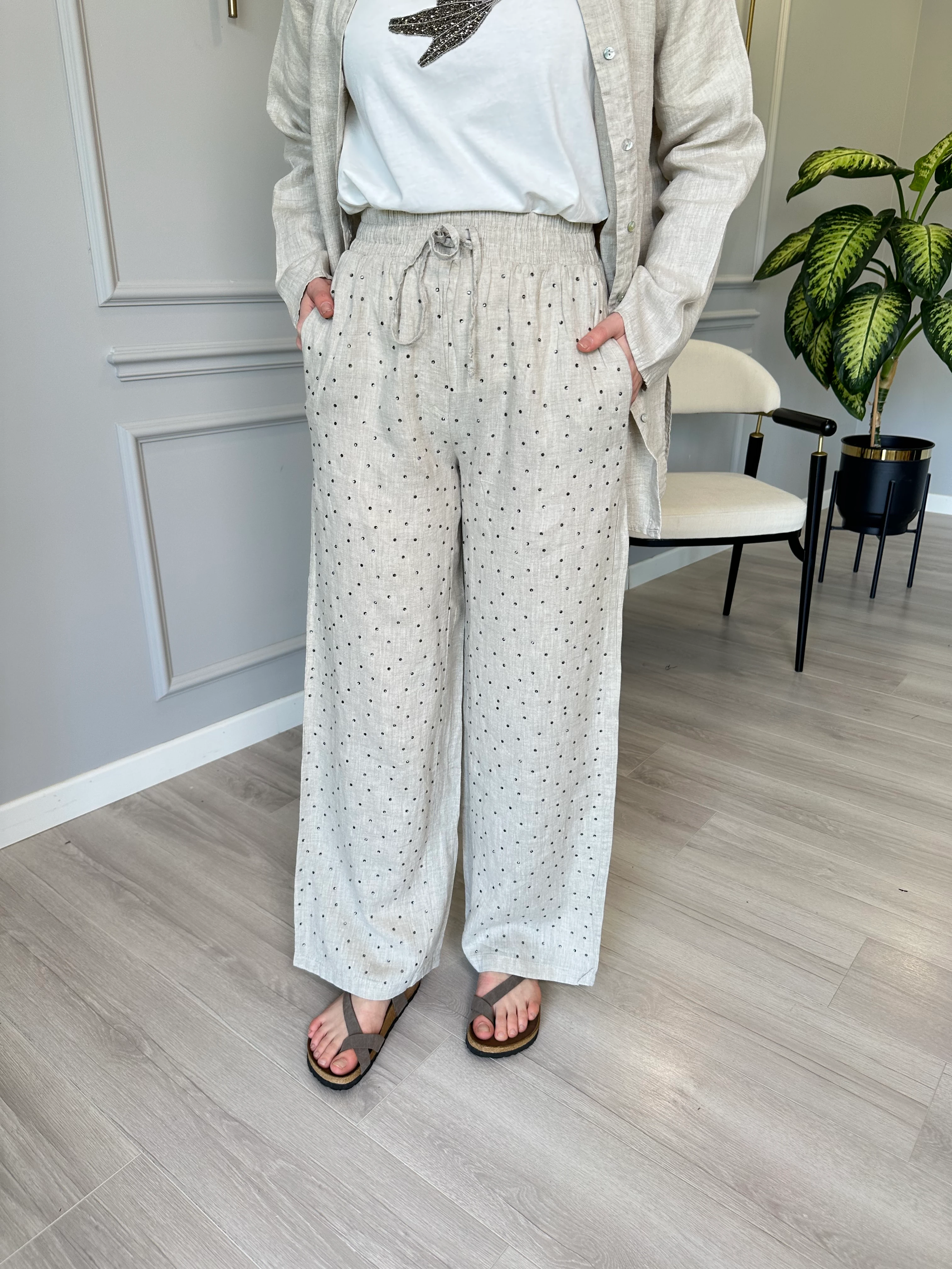 Taşlı Keten Bej Pantolon - Cepli, Beli Lastikli ve İpli