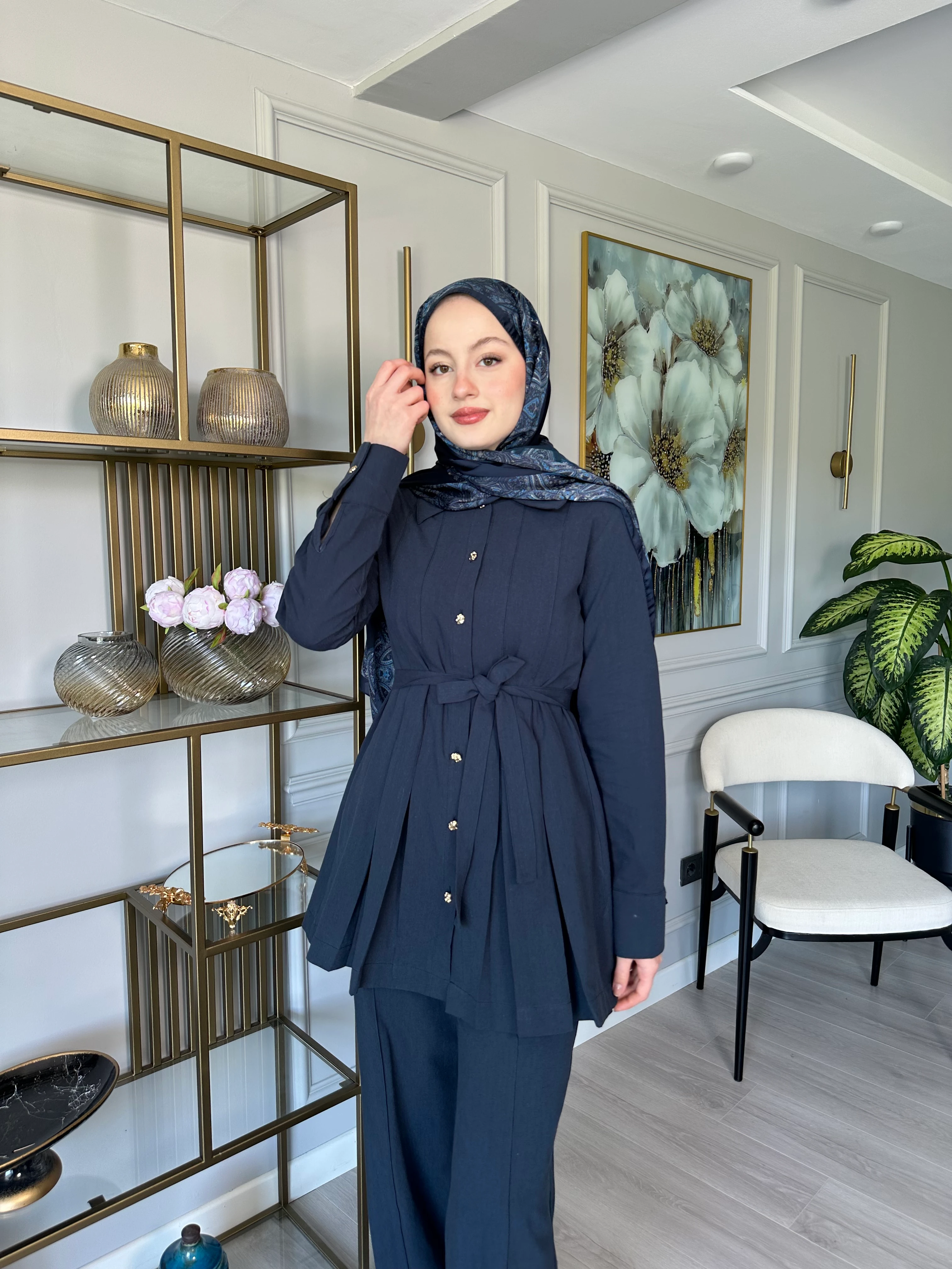 Keten Pileli Takım – Düğmeli Tunikli, Beli Kemerli