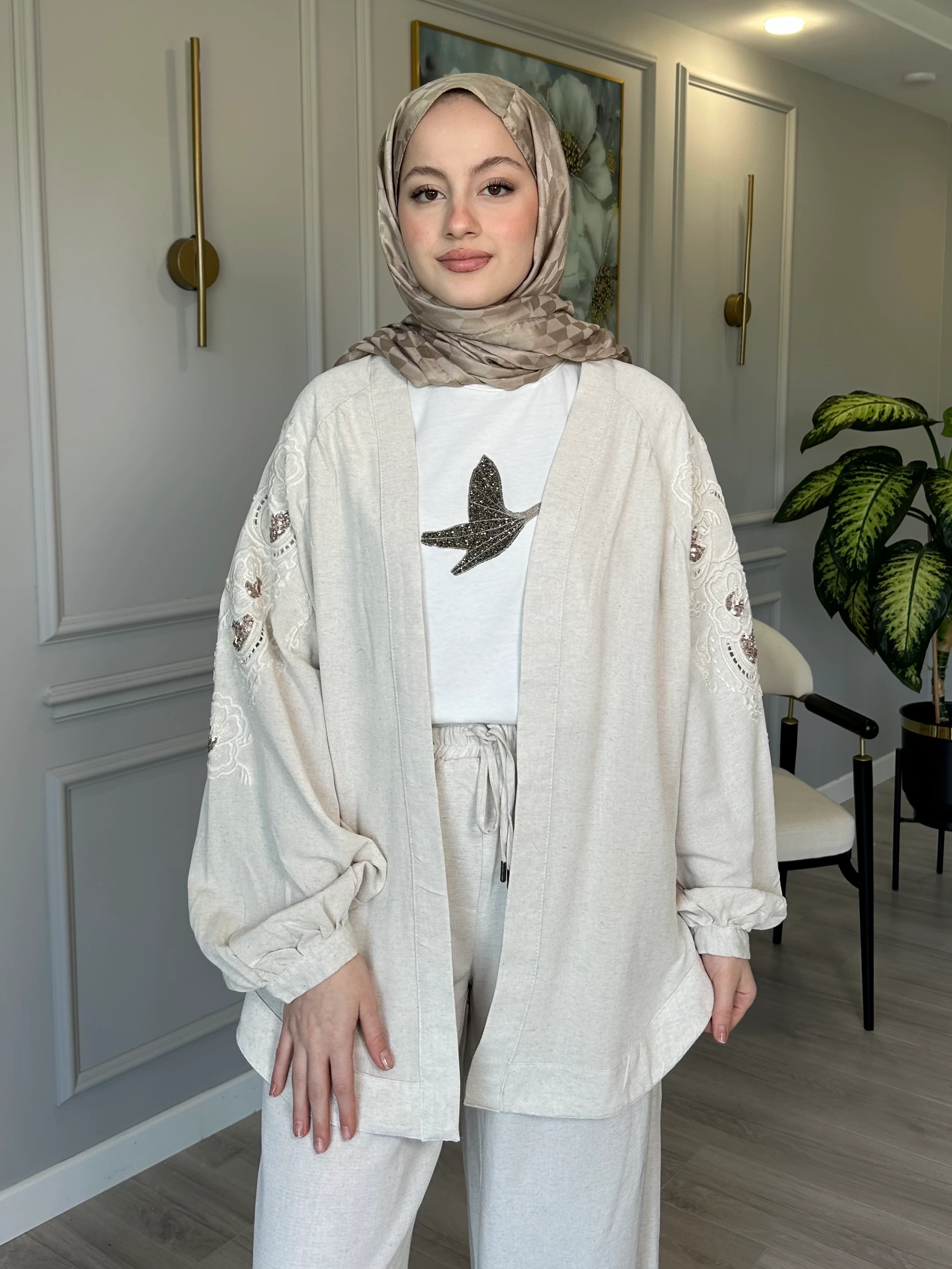 Keten Payet İşlemeli Kimono – Sırtı ve Kolları İşlemeli