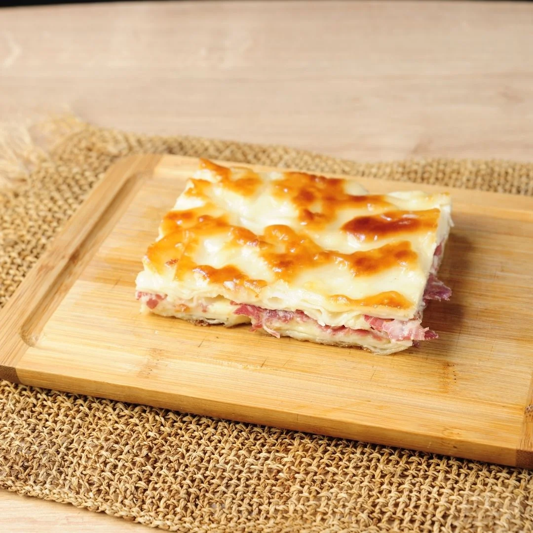 Pastırma Kaşarlı Su Böreği (3,5 Kg)