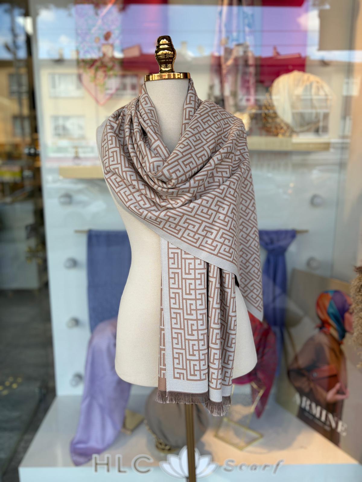 ÇİFT TARAFLI GEOMETRİK DESEN YÜN KAŞMİR OMUZ ŞALI - BEJ