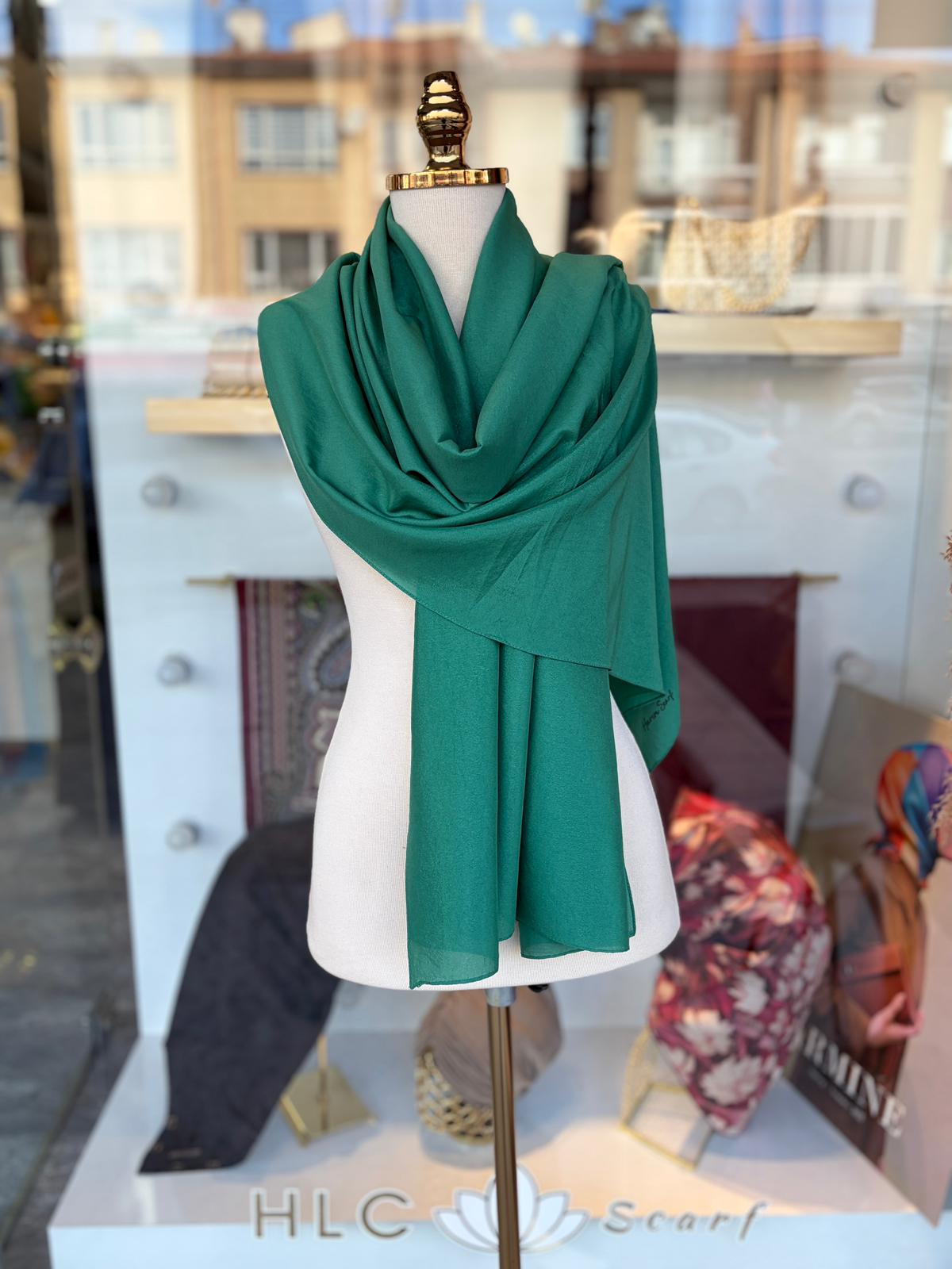 Brisa Vual Yok Şal - BENETTON