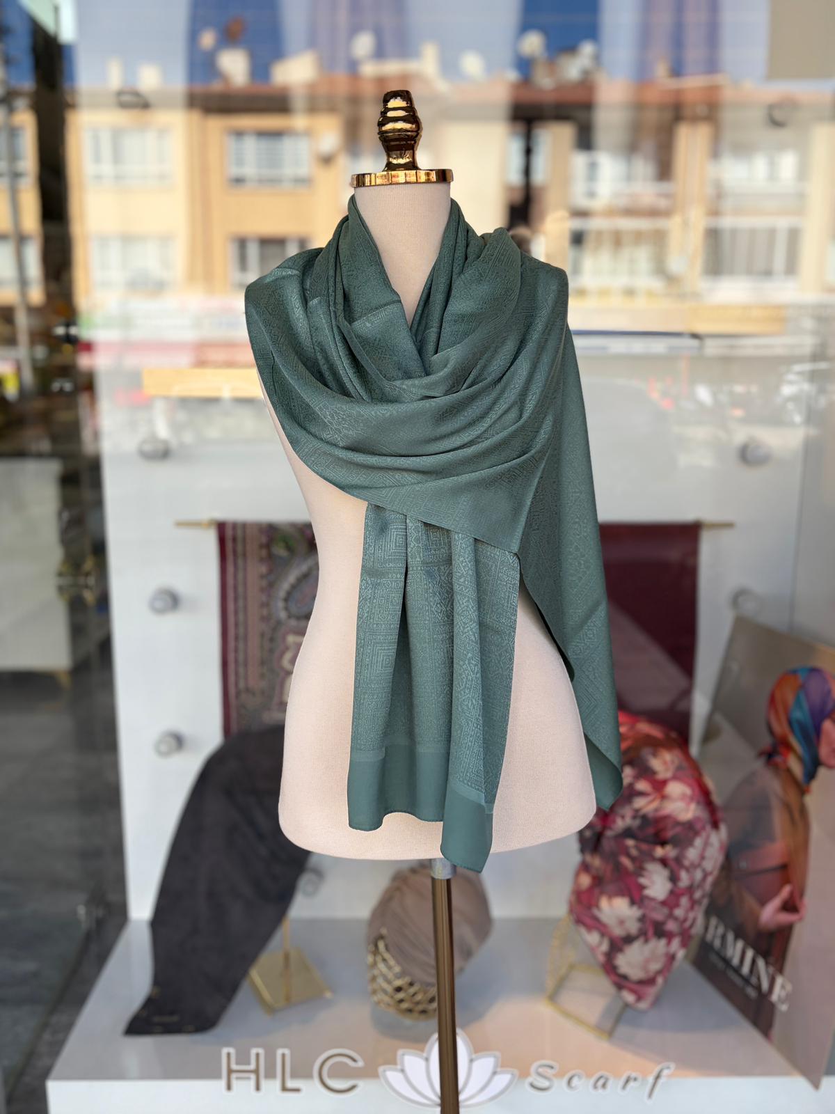 Kendinden Desenli Jakarlı Pamuk Şal - MİNT