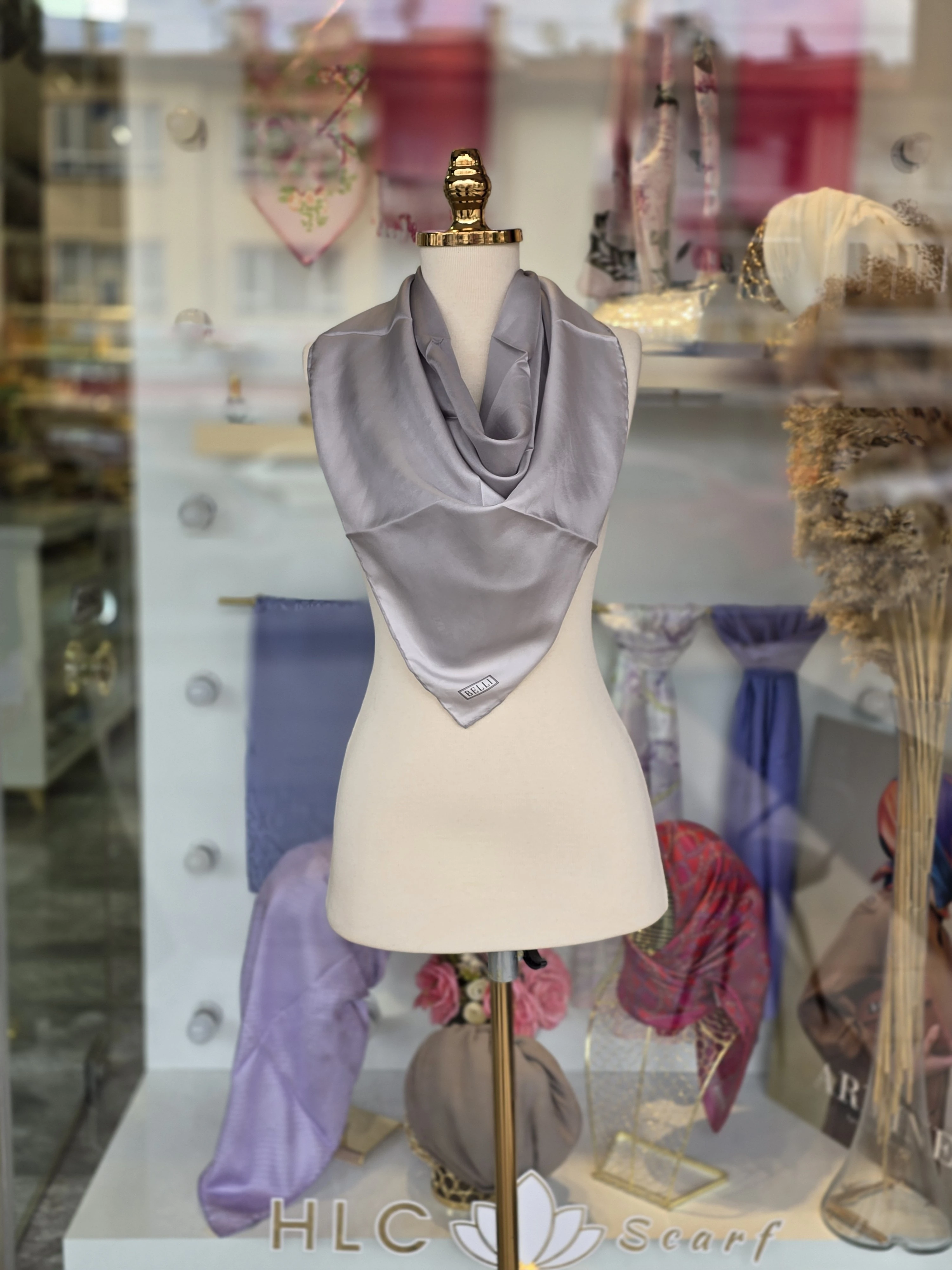 Degrade Desen %100 Twill İpek Eşarp - GÜMÜŞ