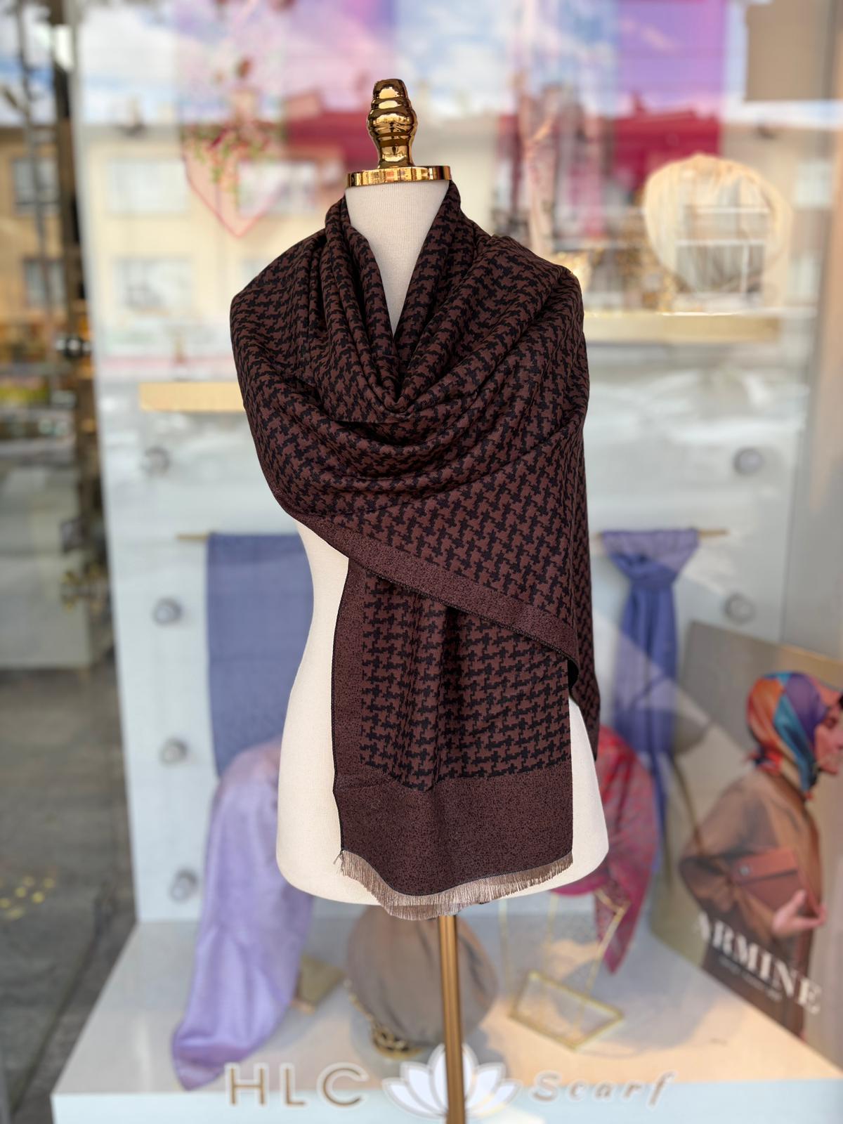 ÇİFT TARAFLI KAZAYAĞI DESEN YÜN KAŞMİR OMUZ ŞALI - ACI KAHVE