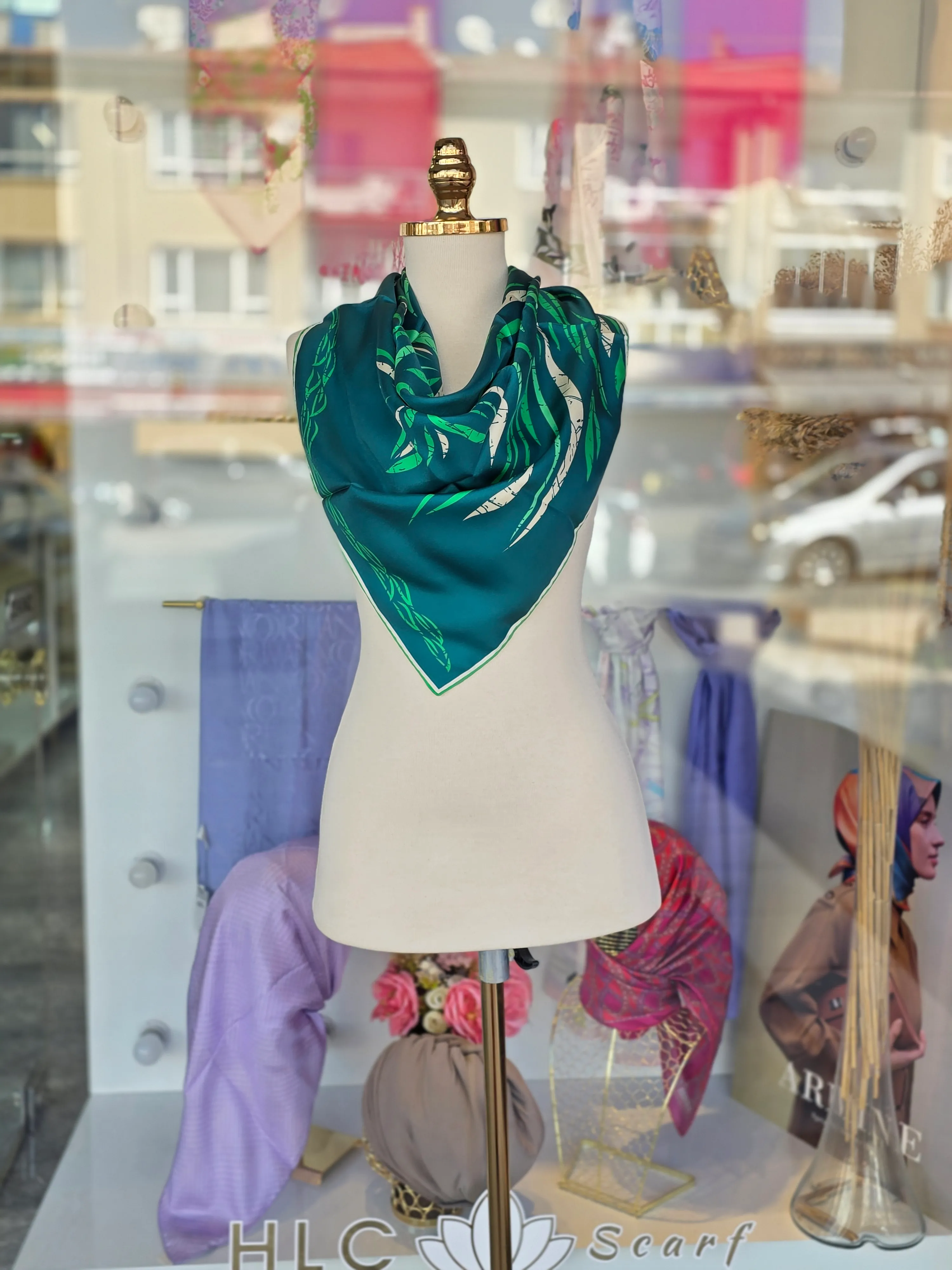 %100 TWİLL İPEK EŞARP - ZÜMRÜT YEŞİLİ