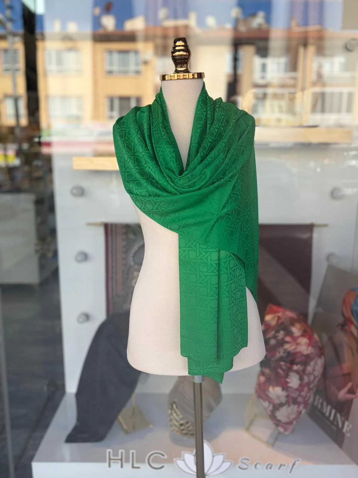 Deluxe %60 Viskon %40 Polyester Şal - BENETTON