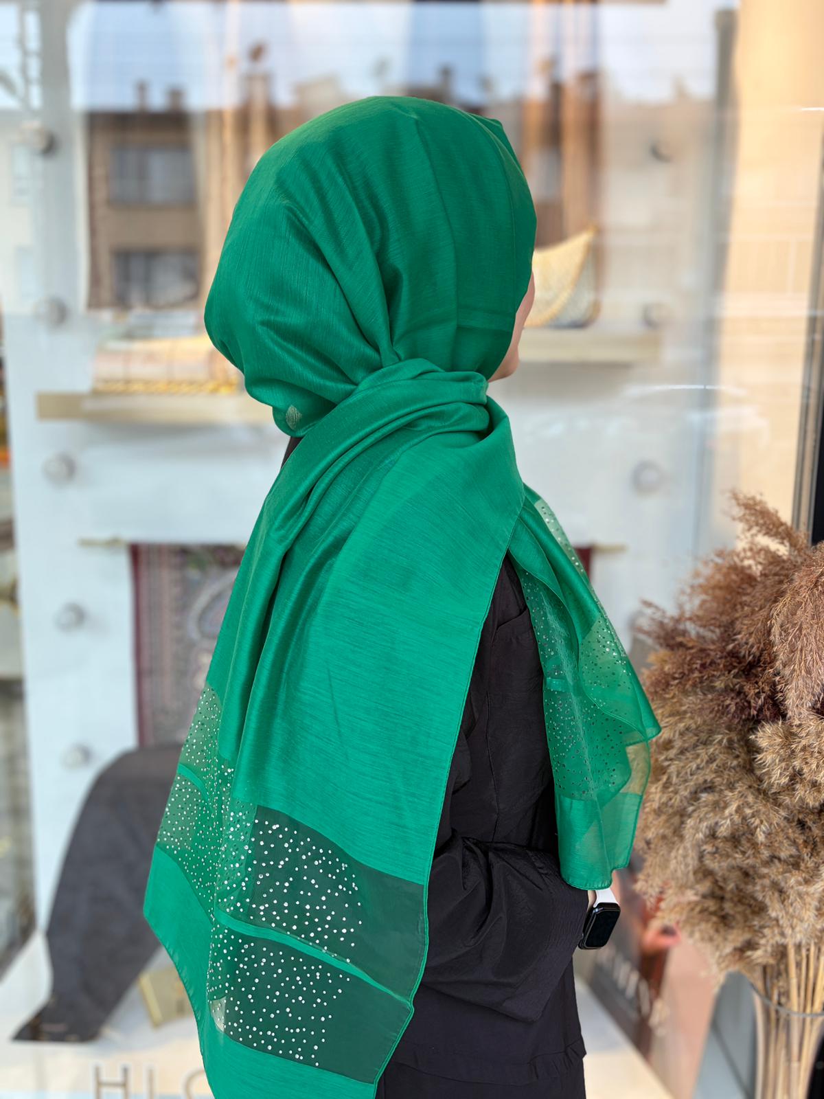 İpekli Taşlı Tül Şal