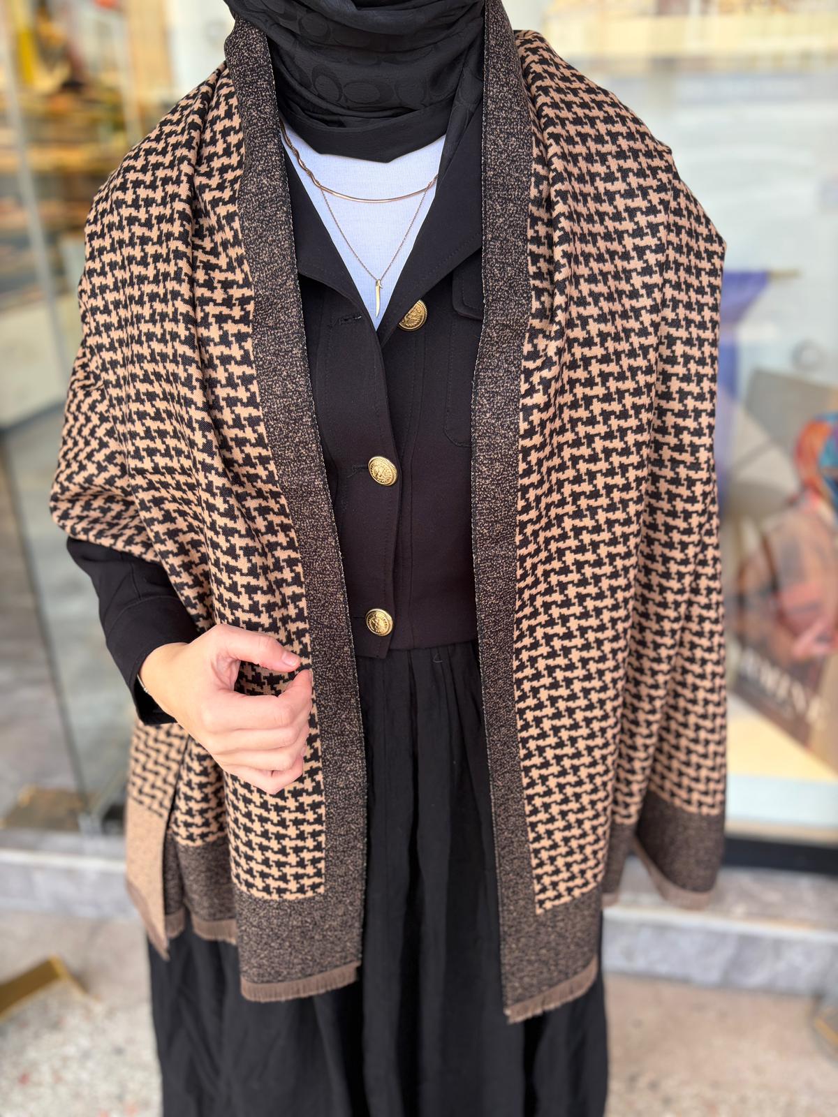 ÇİFT TARAFLI KAZAYAĞI DESEN YÜN KAŞMİR OMUZ ŞALI