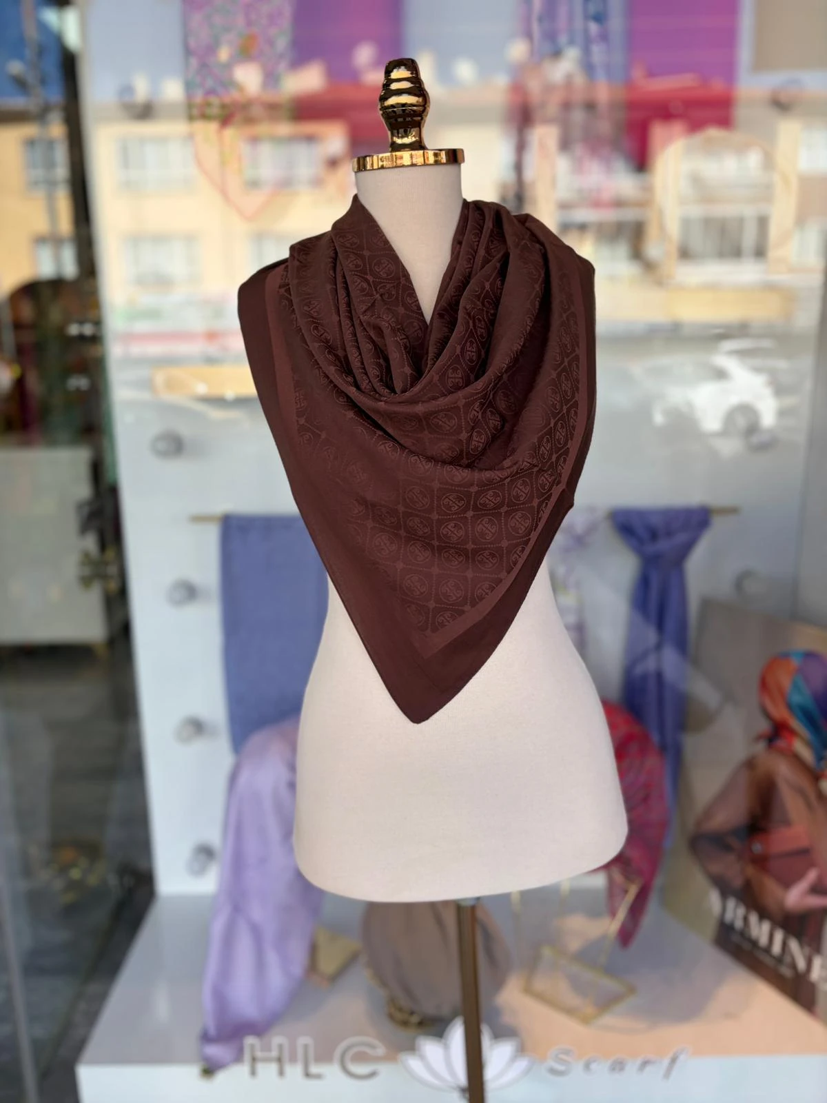 MONOGRAM EŞARP - ACI KAHVE