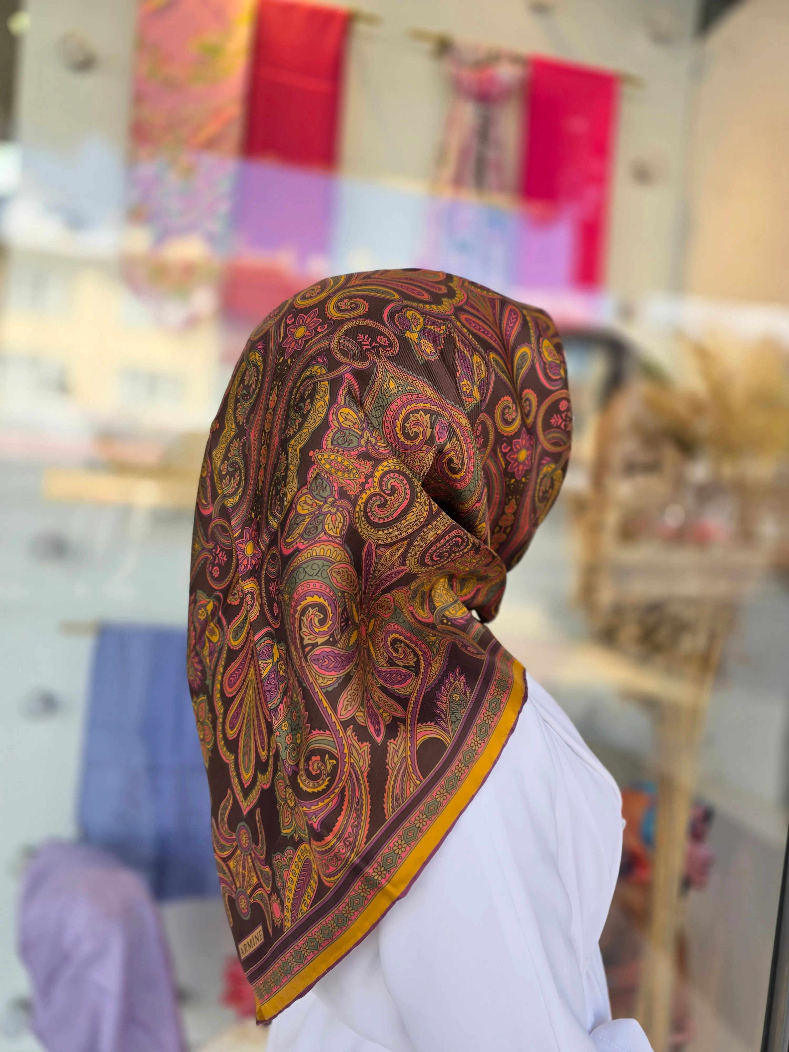 ETNİK DESEN TWİLL İPEK EŞARP