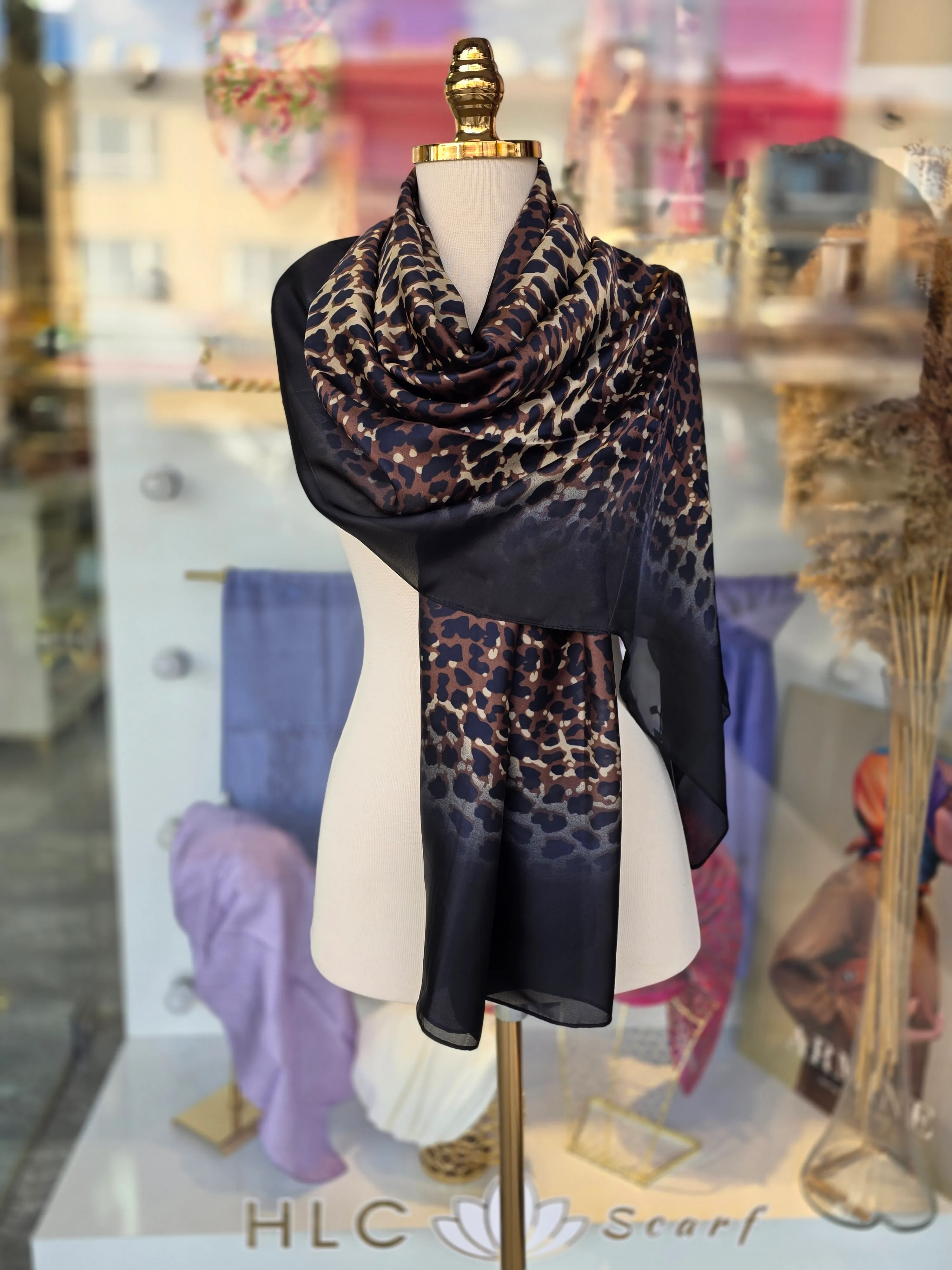 LEOPAR DESEN GENİŞ İPEK VUAL ŞAL