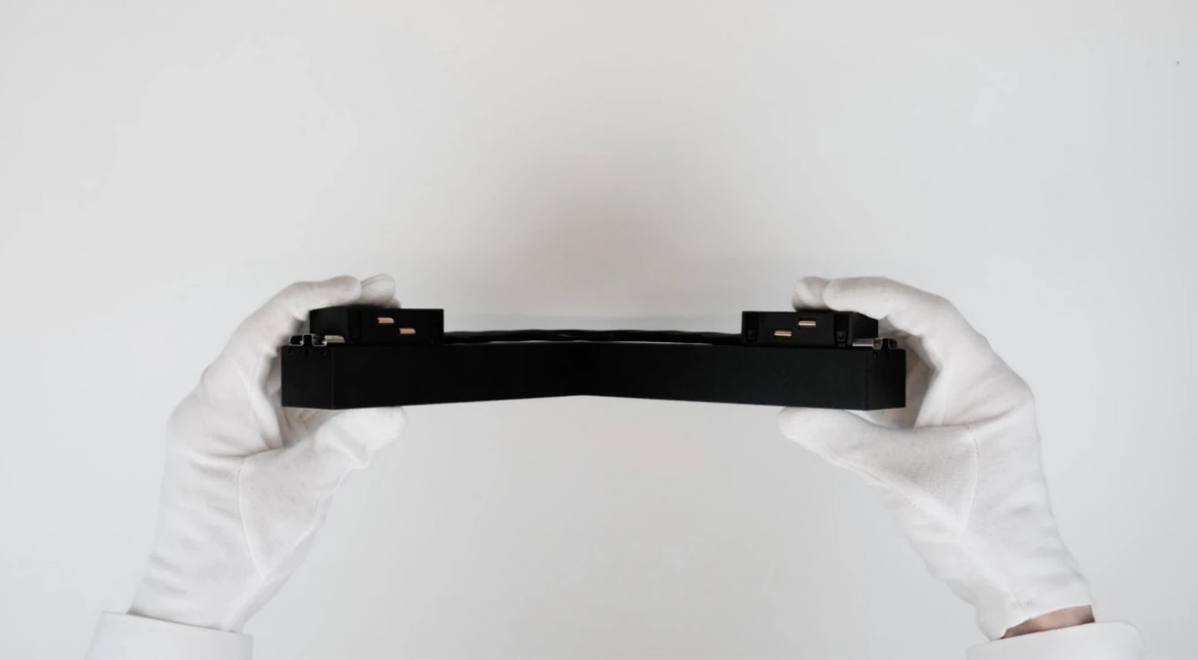 PureEdge Lineer Köşe Magnet Aydınlatma Armatür