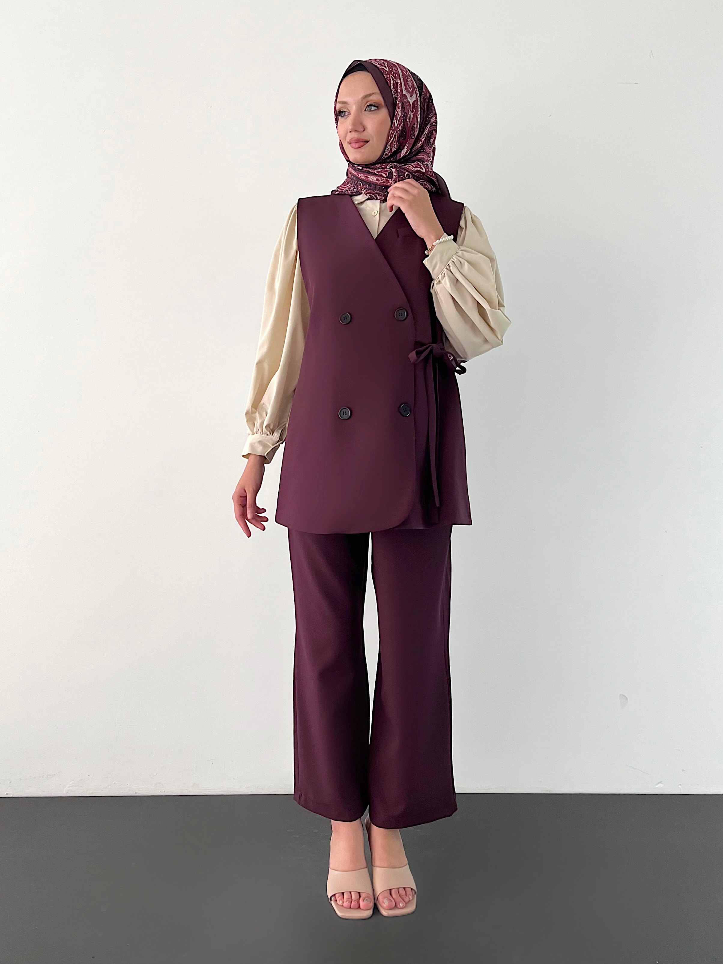 MARY TAKIM - BORDO