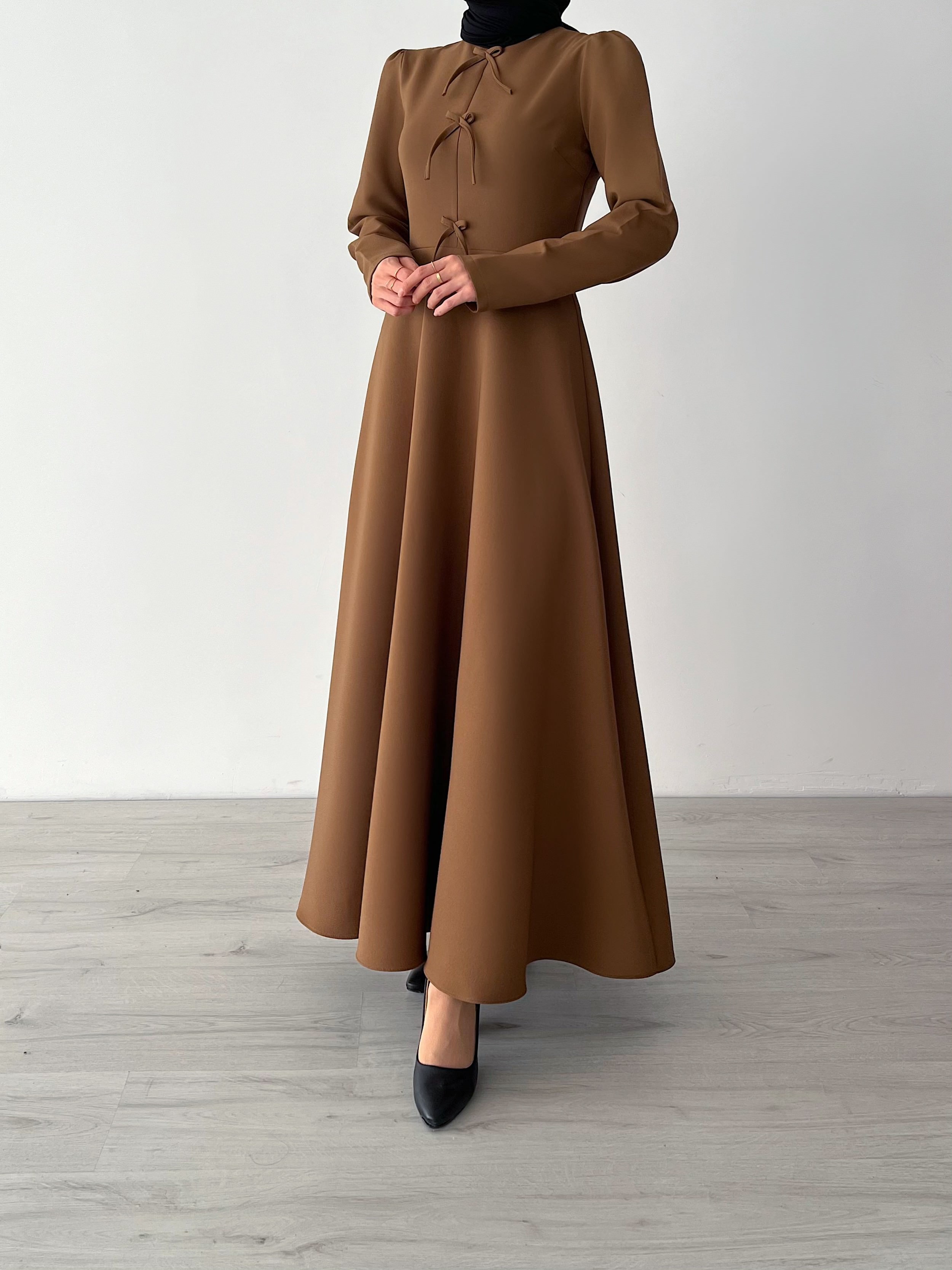 MARY FİYONK DETAYLI ELBİSE