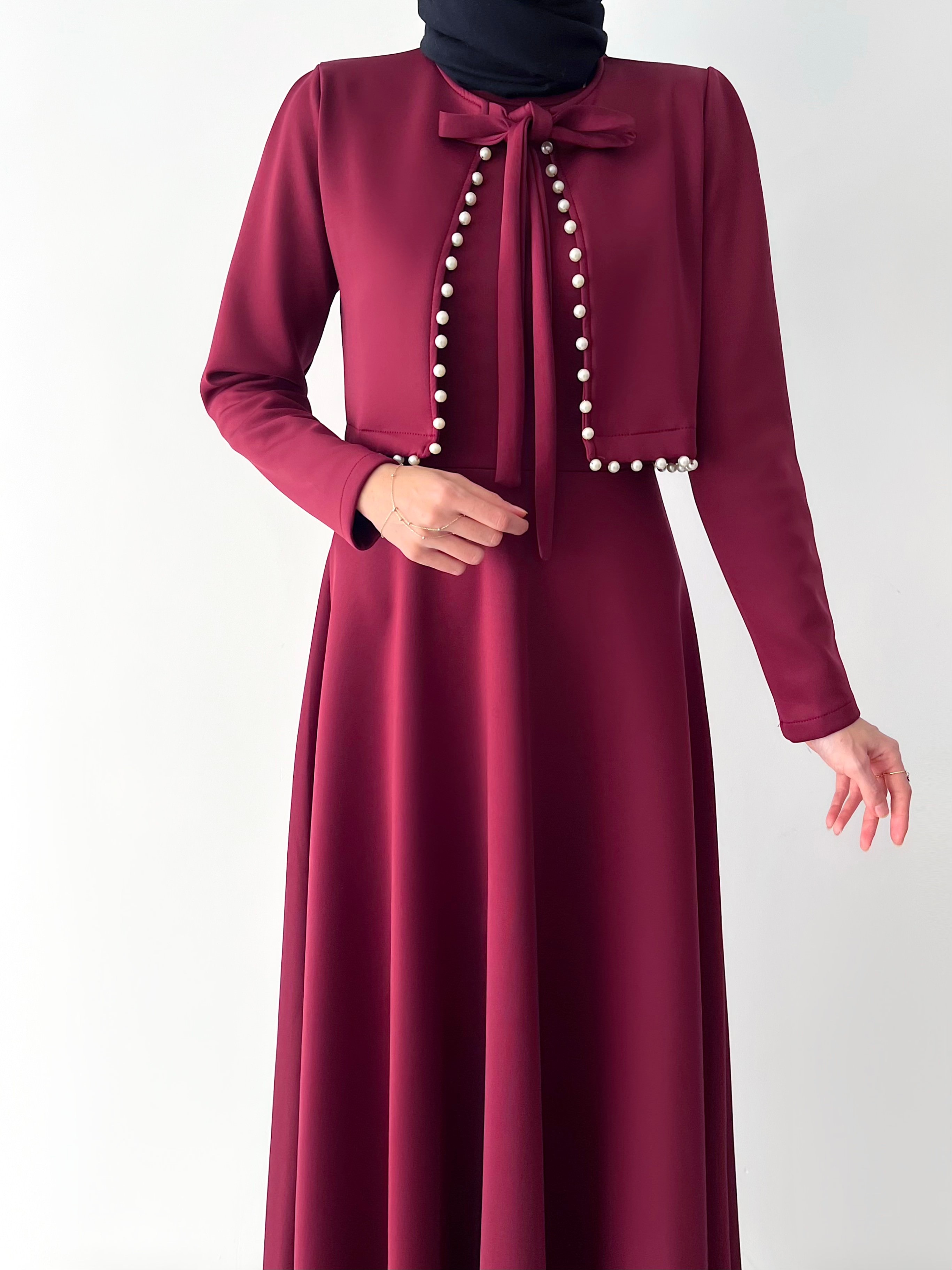 İNCİ PELERİNLİ SCUBA ELBİSE - BORDO