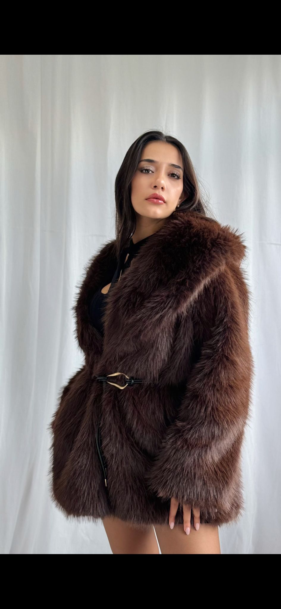 Kahverengi Peluş Kürk Mont