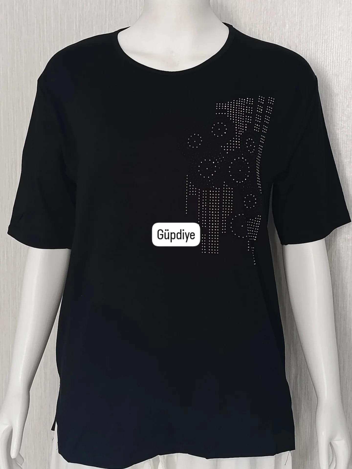 Kısa Kol Taşlı Bluz