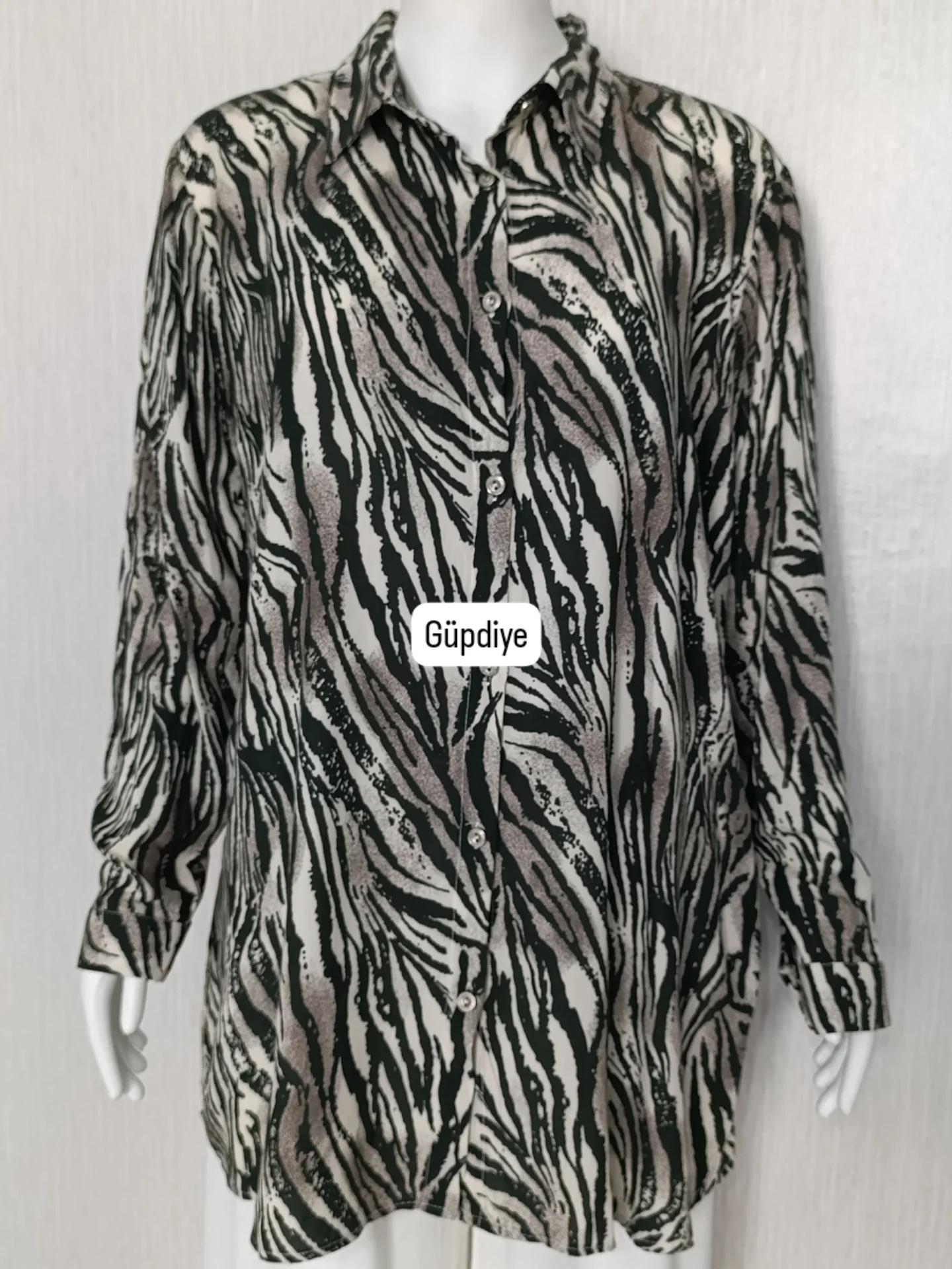 Rahat Kesim Gömlek - Yeşil