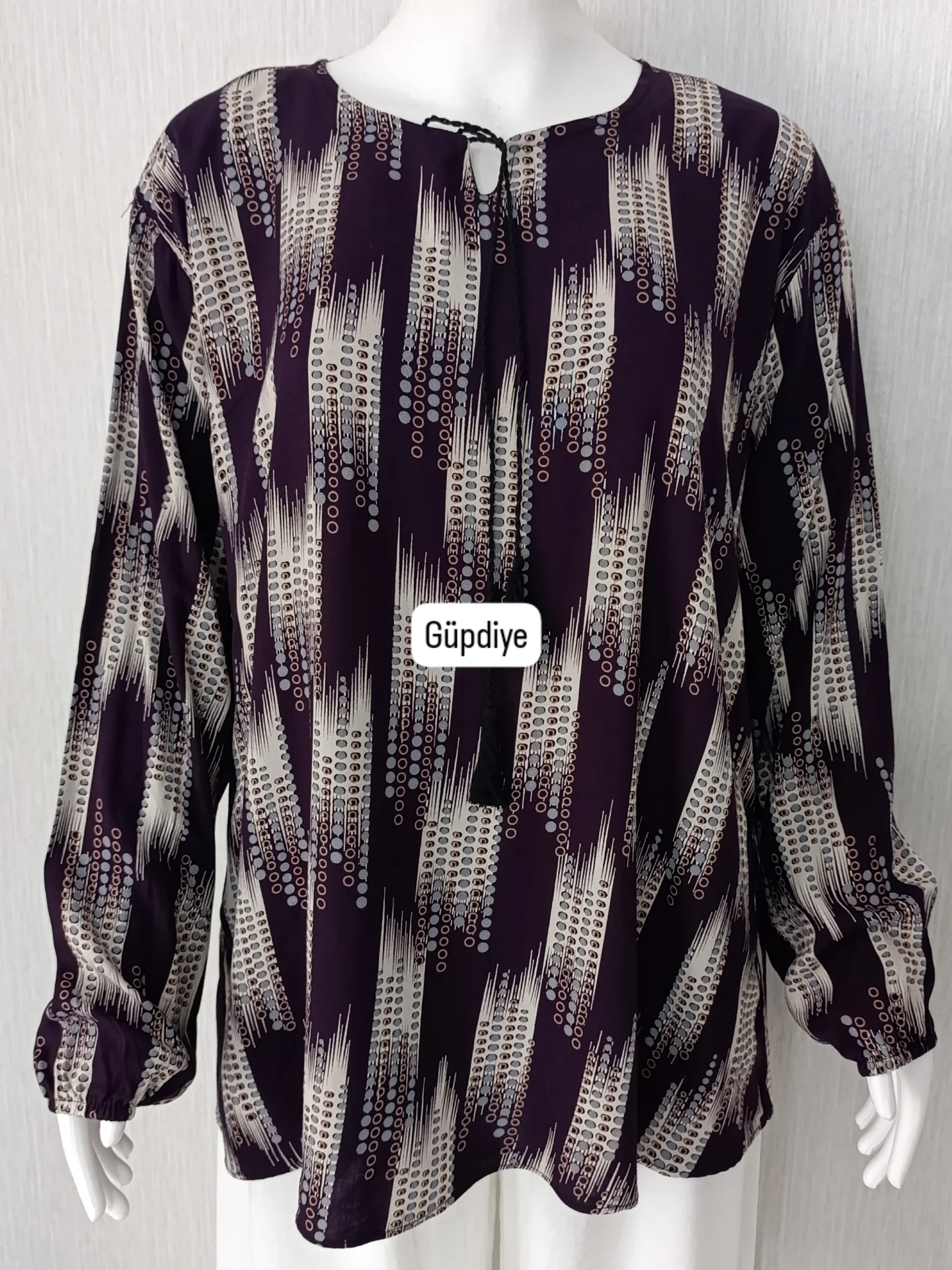 Rahat Kesim Bluz Desenli