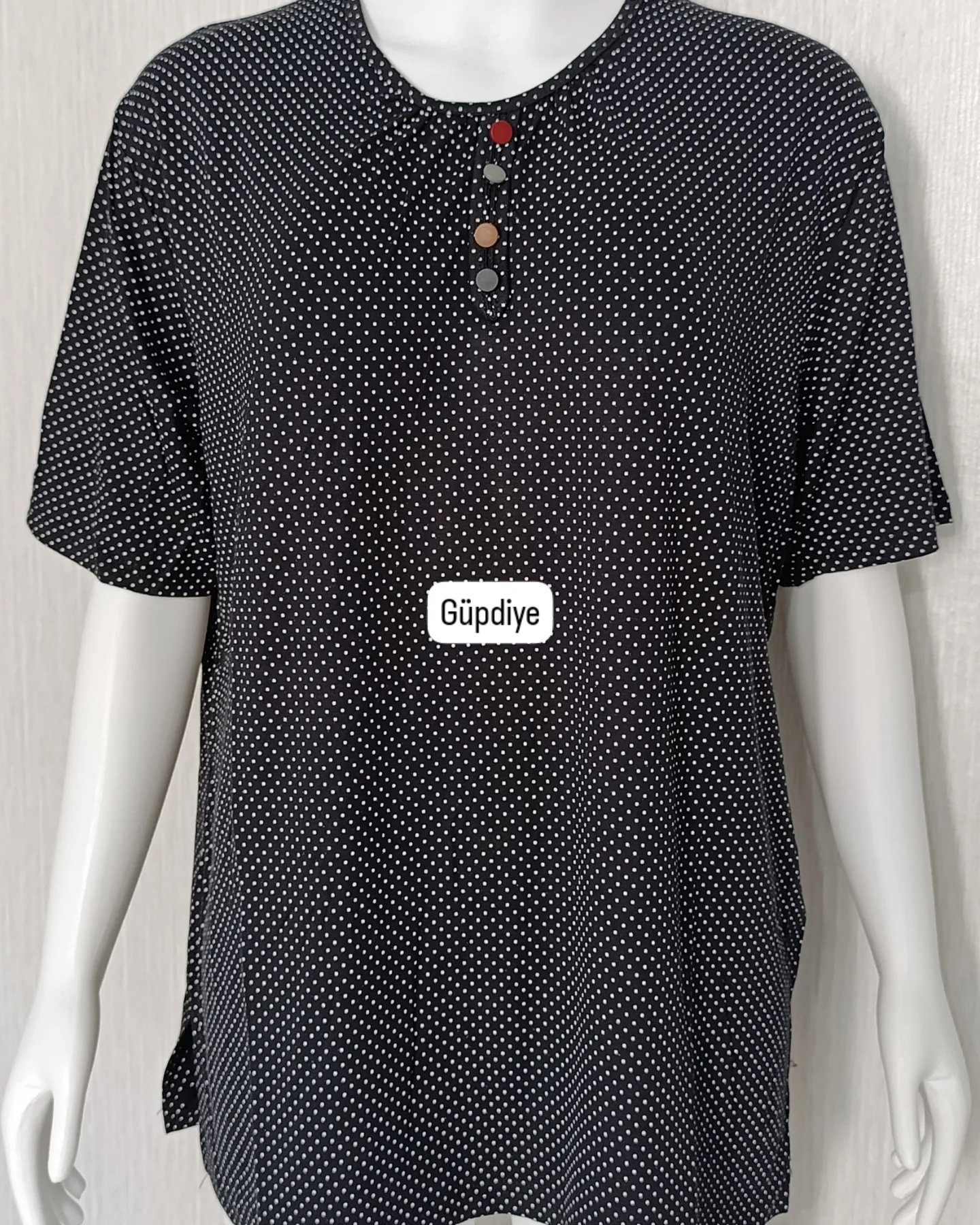 Puantiyeli Kısa Kol Bluz