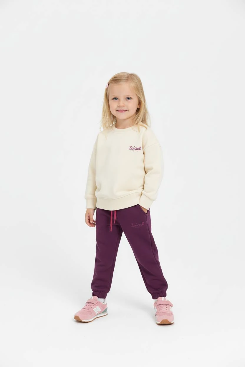 Laciel Paris Logolu Takım