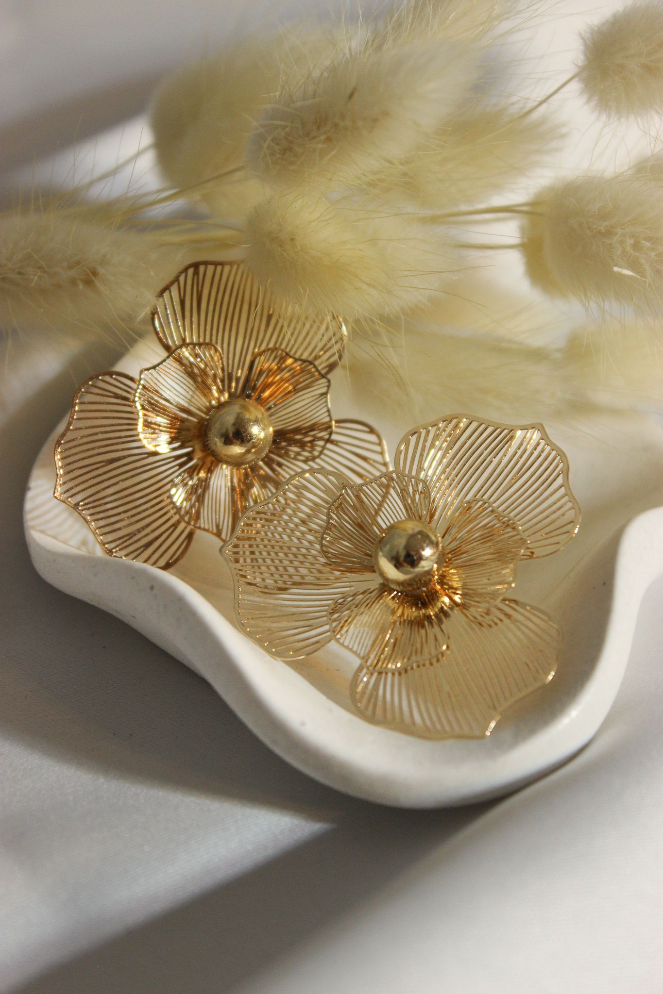 Golden Petal Çelik Küpe