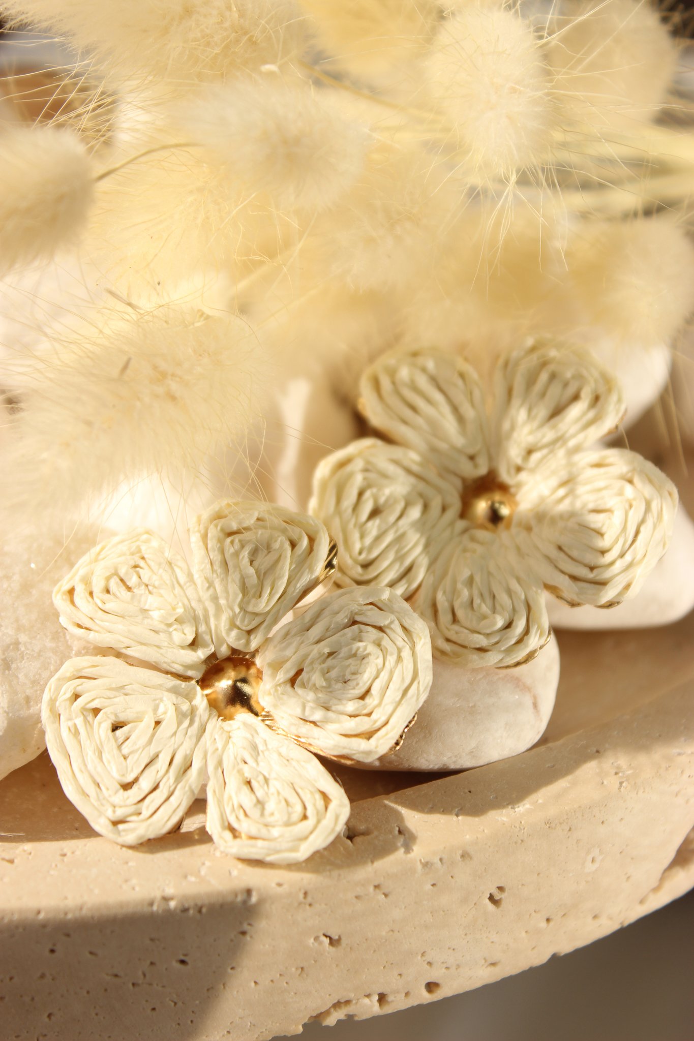 Ivory Bloom Çelik Küpe