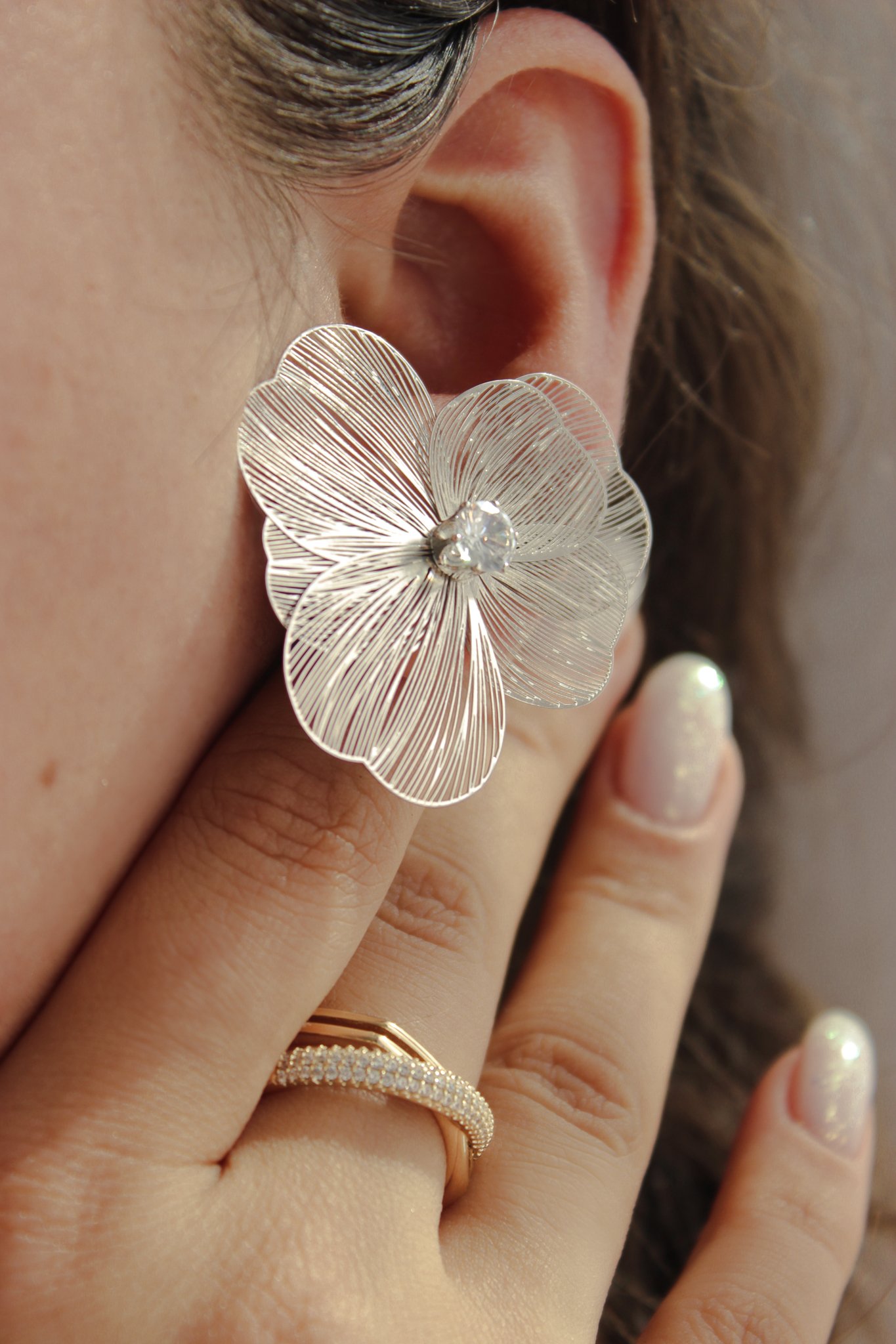 Silver Bloom Çelik Küpe 