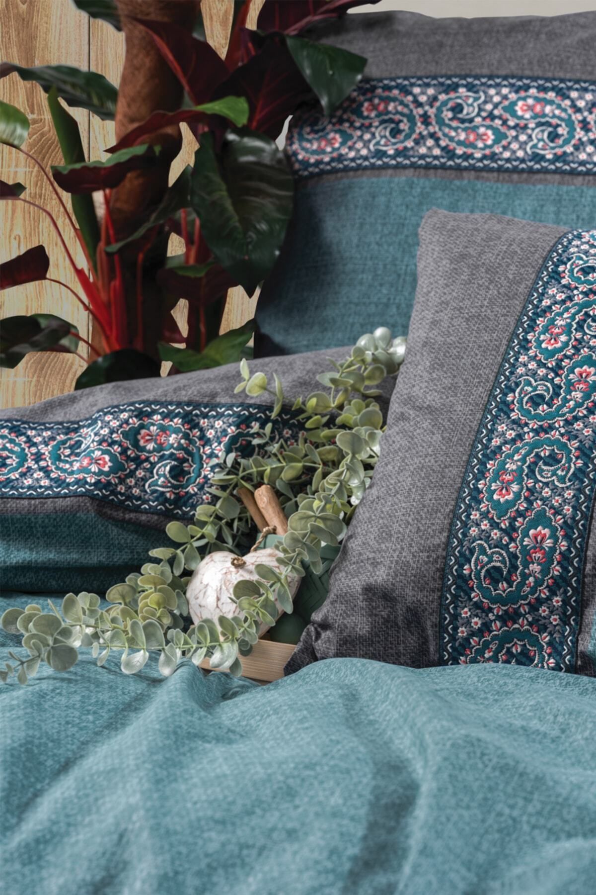 Folk Art Çift Kişilik Pamuk Nevresim Takımı Erna Petrol