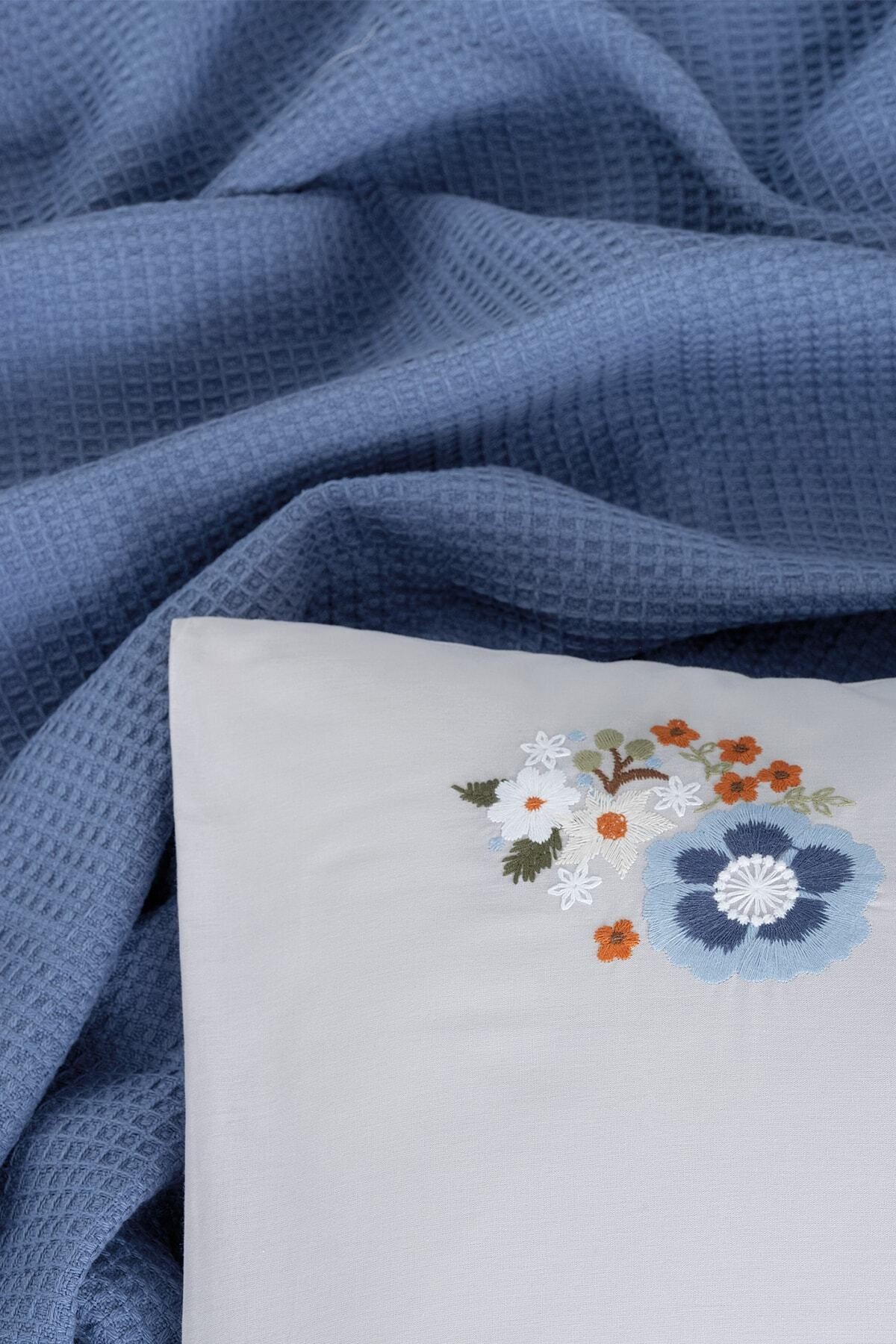 Spin Çift Kişilik Pike Takımı Dina Indigo