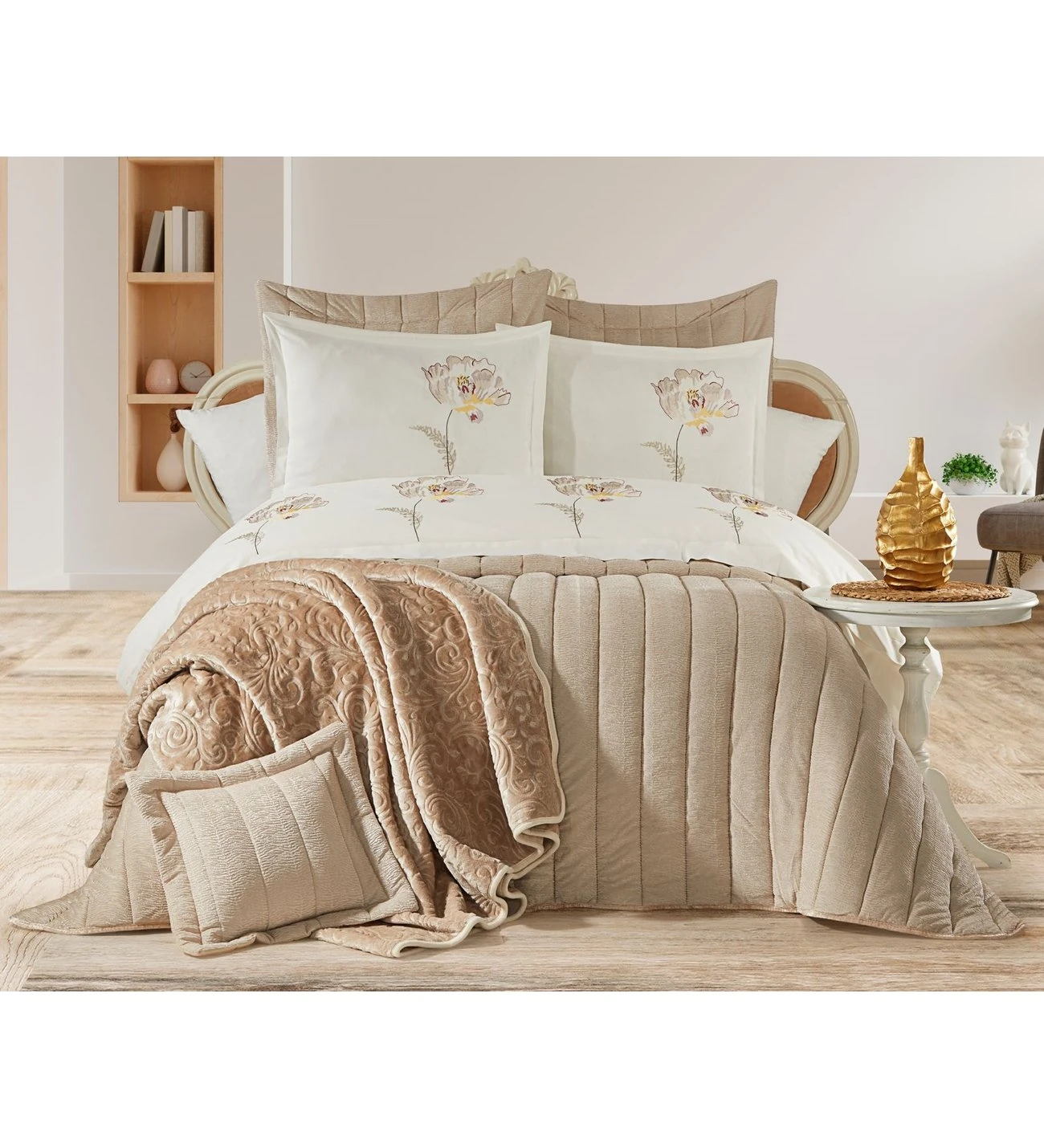 Madame Suzie 12 Parça Zambak Kapiçino Çeyiz Seti