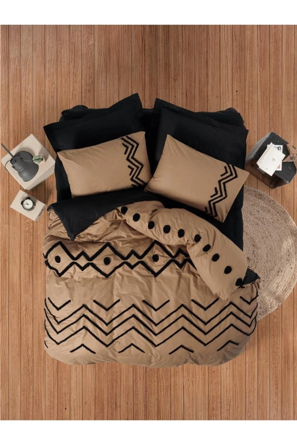 Puf Nakışlı Ranforce Çift Kişilik Nevresim Takımı Elio Bakır Siyah