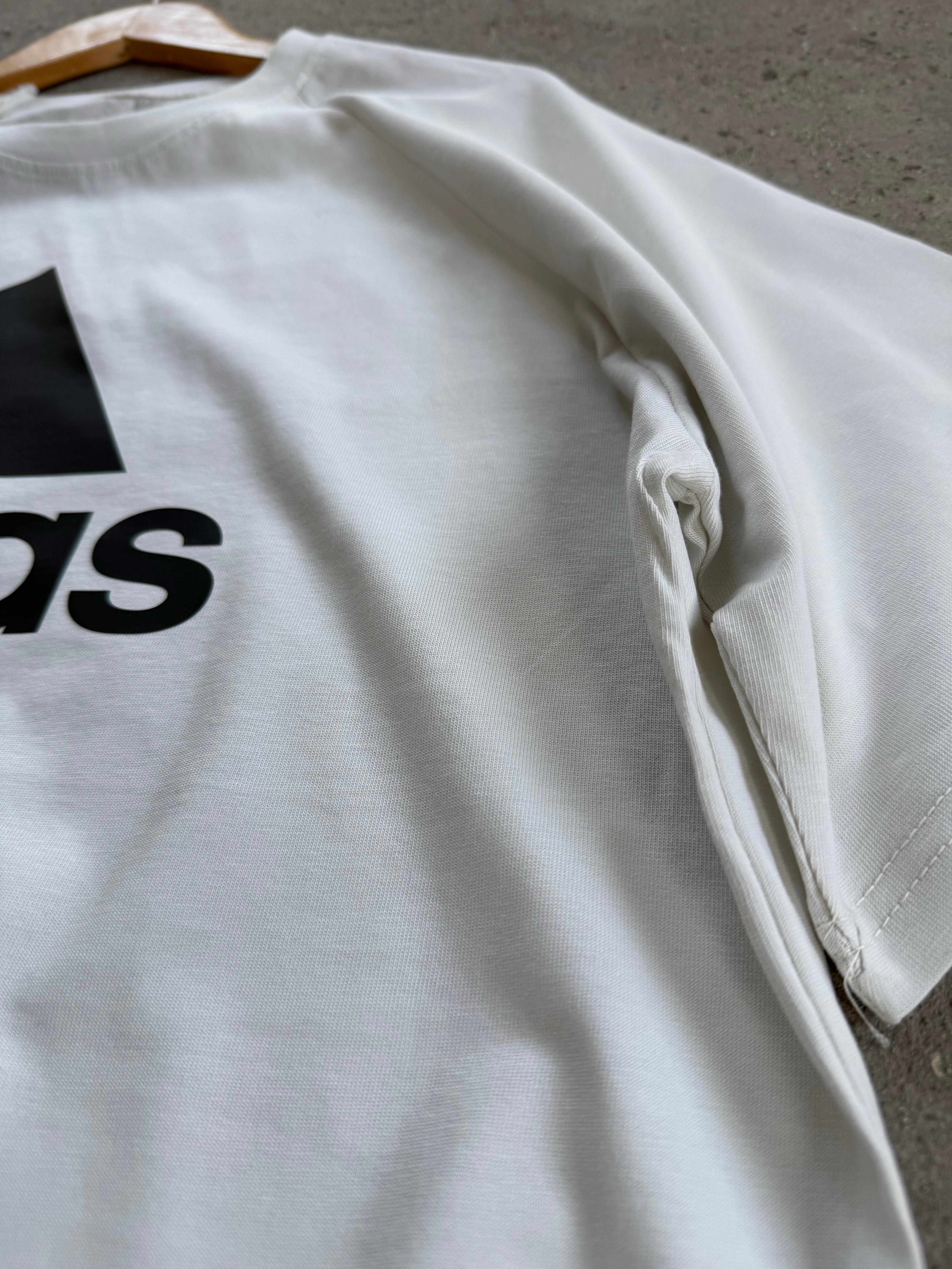 Adidas Oversize T-shirt