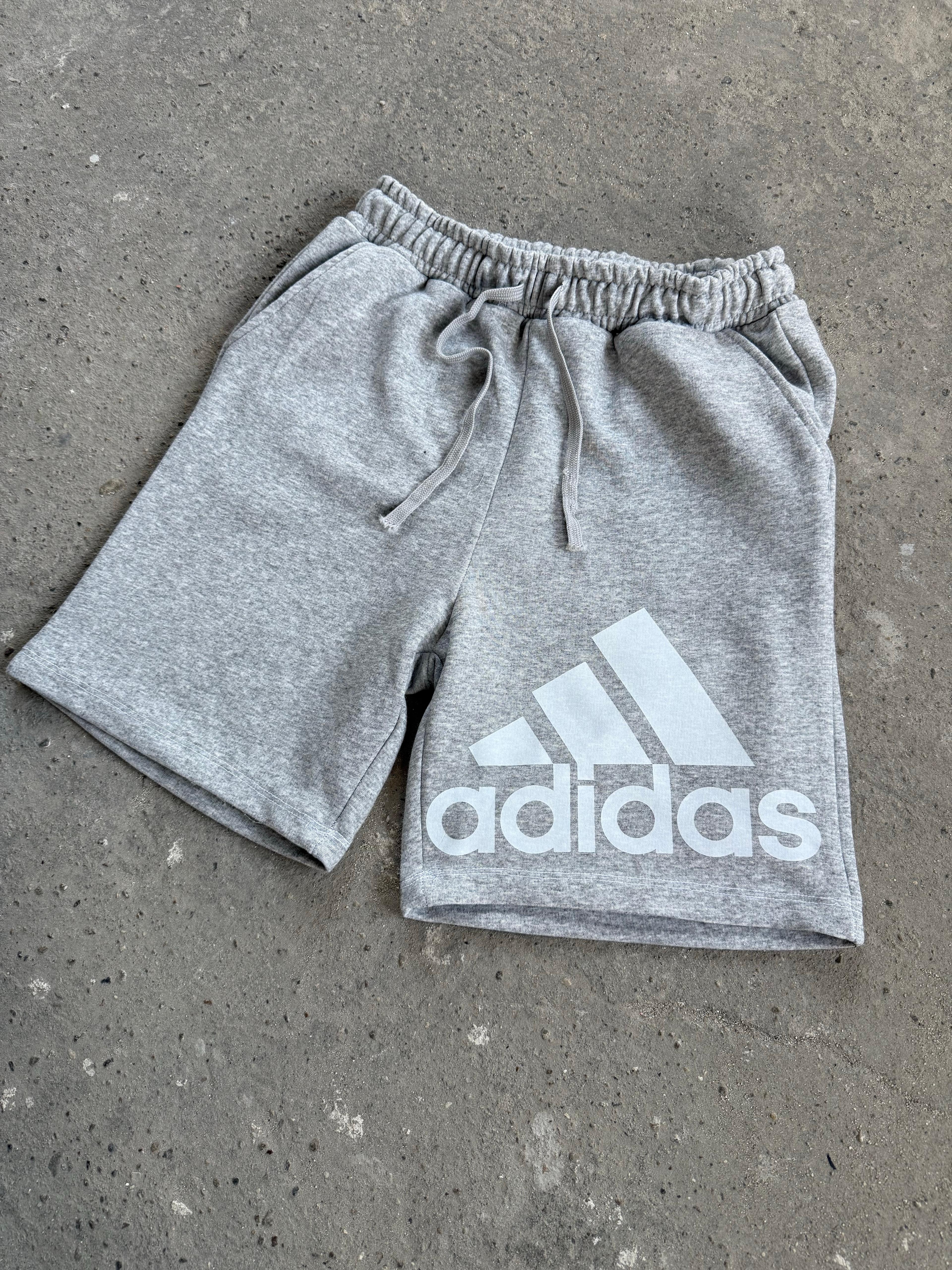 Adidas Şort